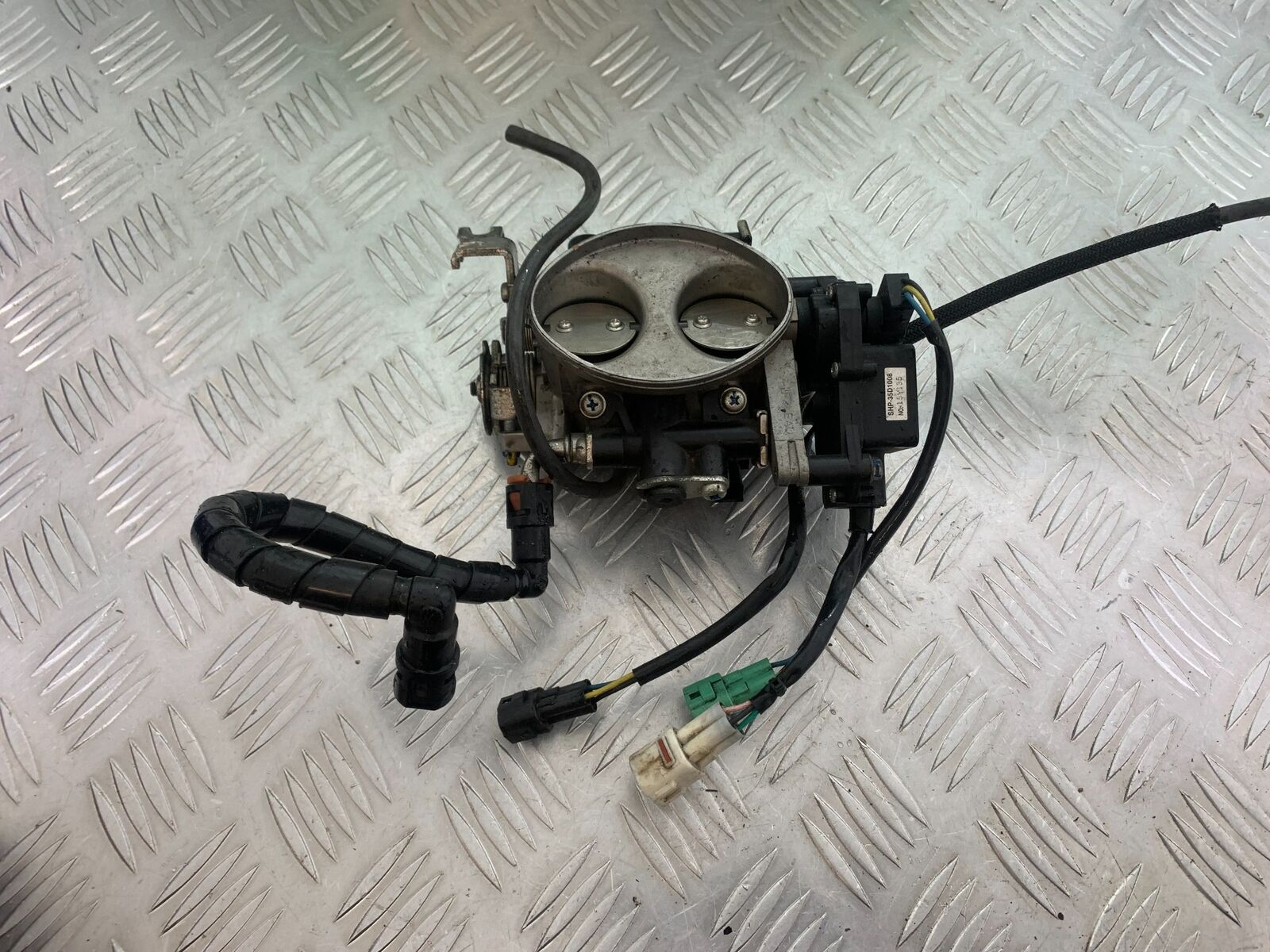 SUZUKI INTRUDER VL800 C800 THROTTLE BODIES YEAR 2012-16 (CMB1039)