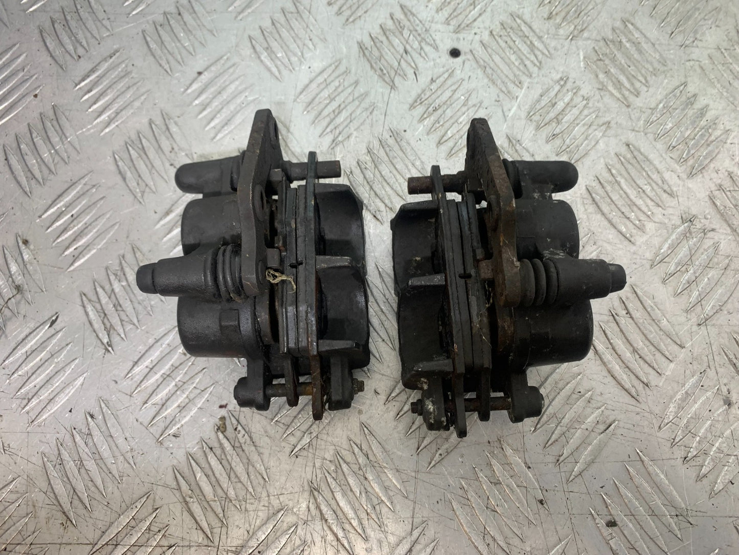 KAWASAKI ER6 F ER6F FRONT CALIPERS (SOLD AS PARTS) YEAR 2005-2008 (CMB1277)