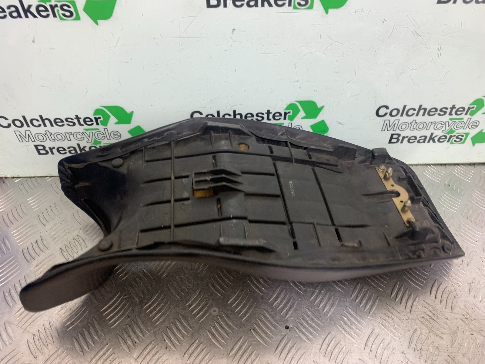 KAWASAKI ZZR1100 D SEAT YEAR 1993-2001 (CMB1289)