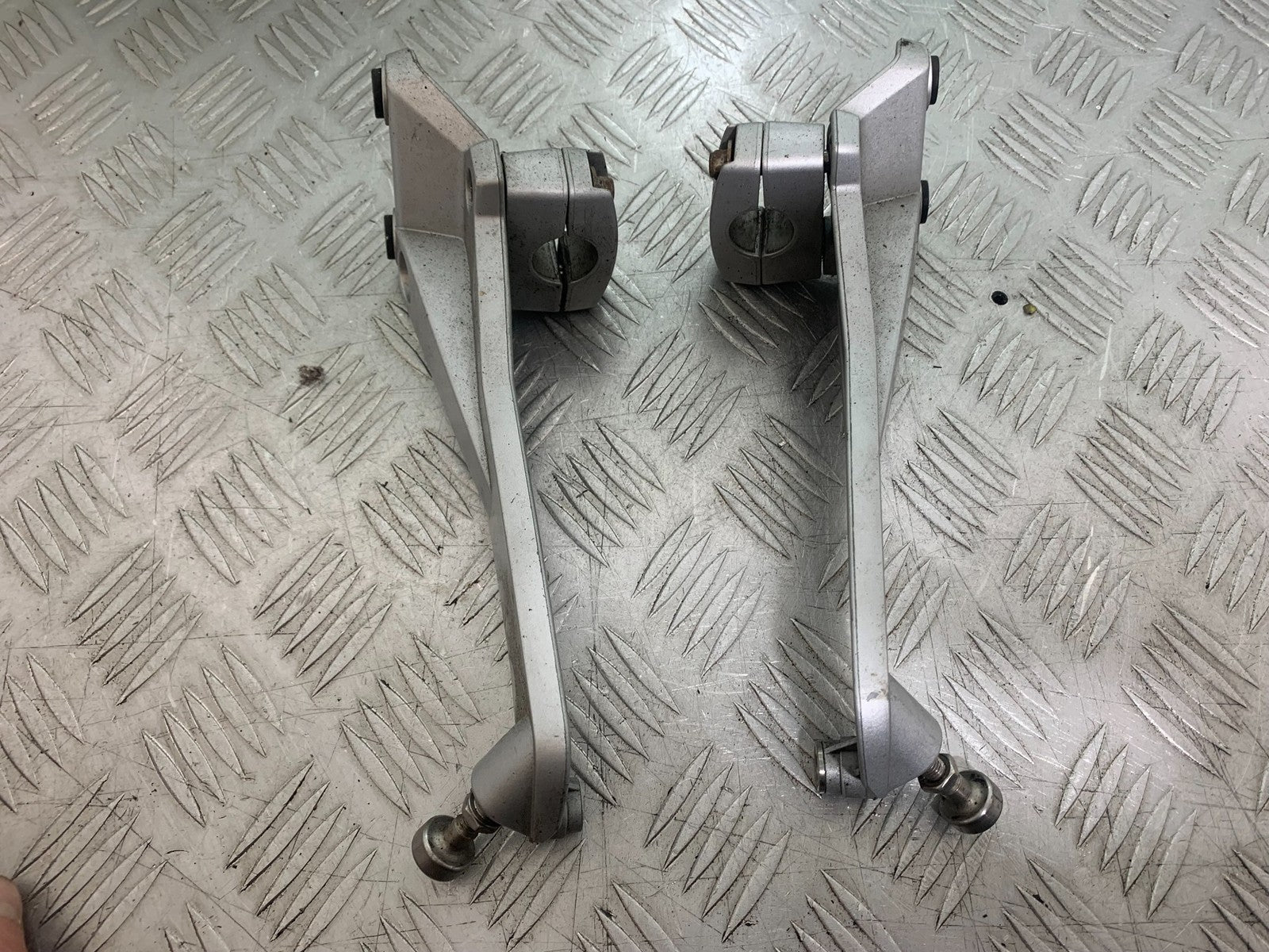 BMW R1200 GS R 1200 GS PANNIER BRACKETS  YEAR 2004-2007