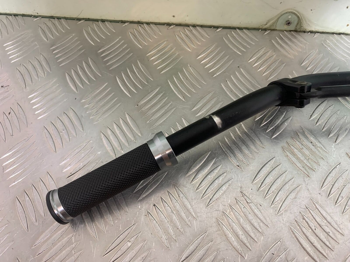 YAMAHA XJR1300 XJR 1300 RENTHAL HANDLEBARS  YEAR 1999-2003 (CMB1055)