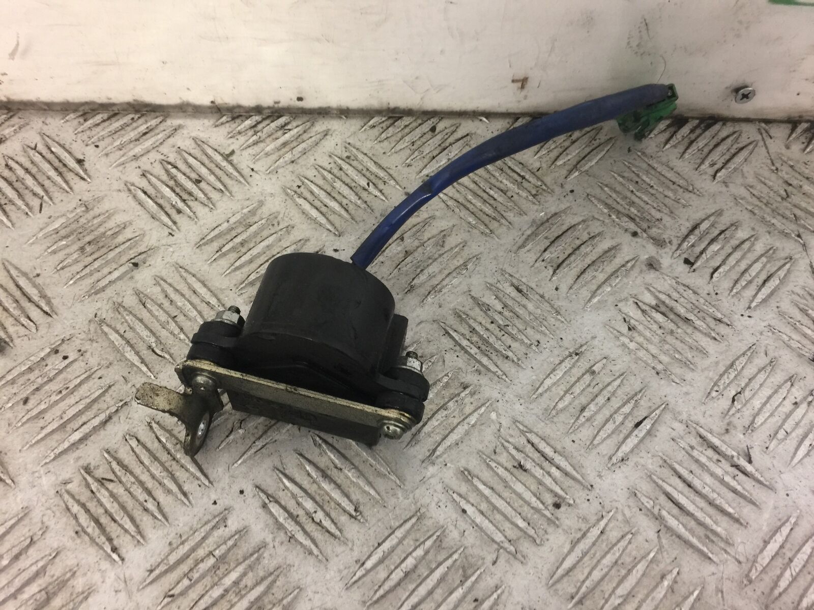 HONDA CB900 CB 900 HORNET TILT SENSOR  YEAR 2002 STOCK 395