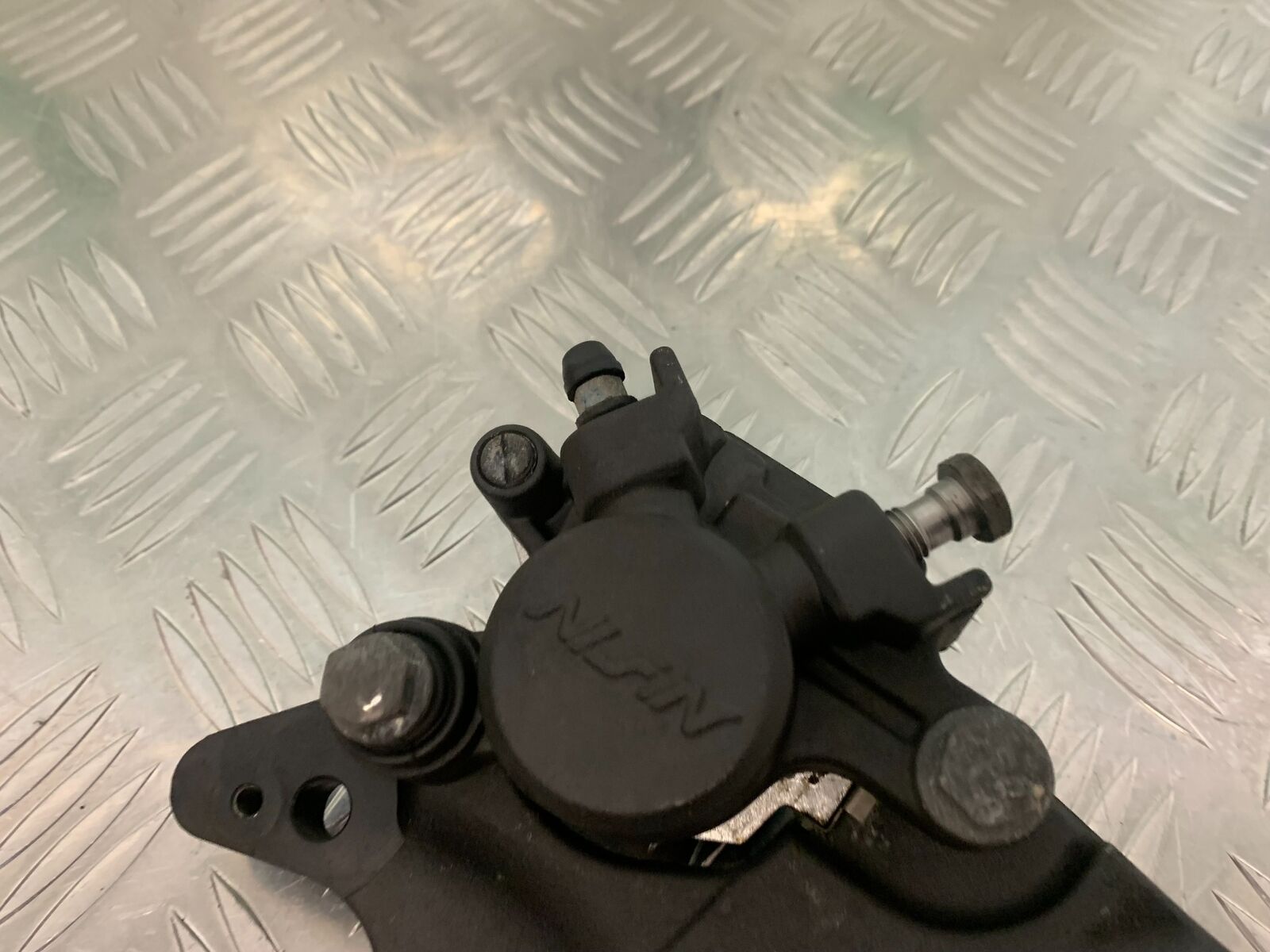 TRIUMPH TIGER 800 XCX REAR BRAKE CALIPER YEAR 2015-2017  (STOCK 966)