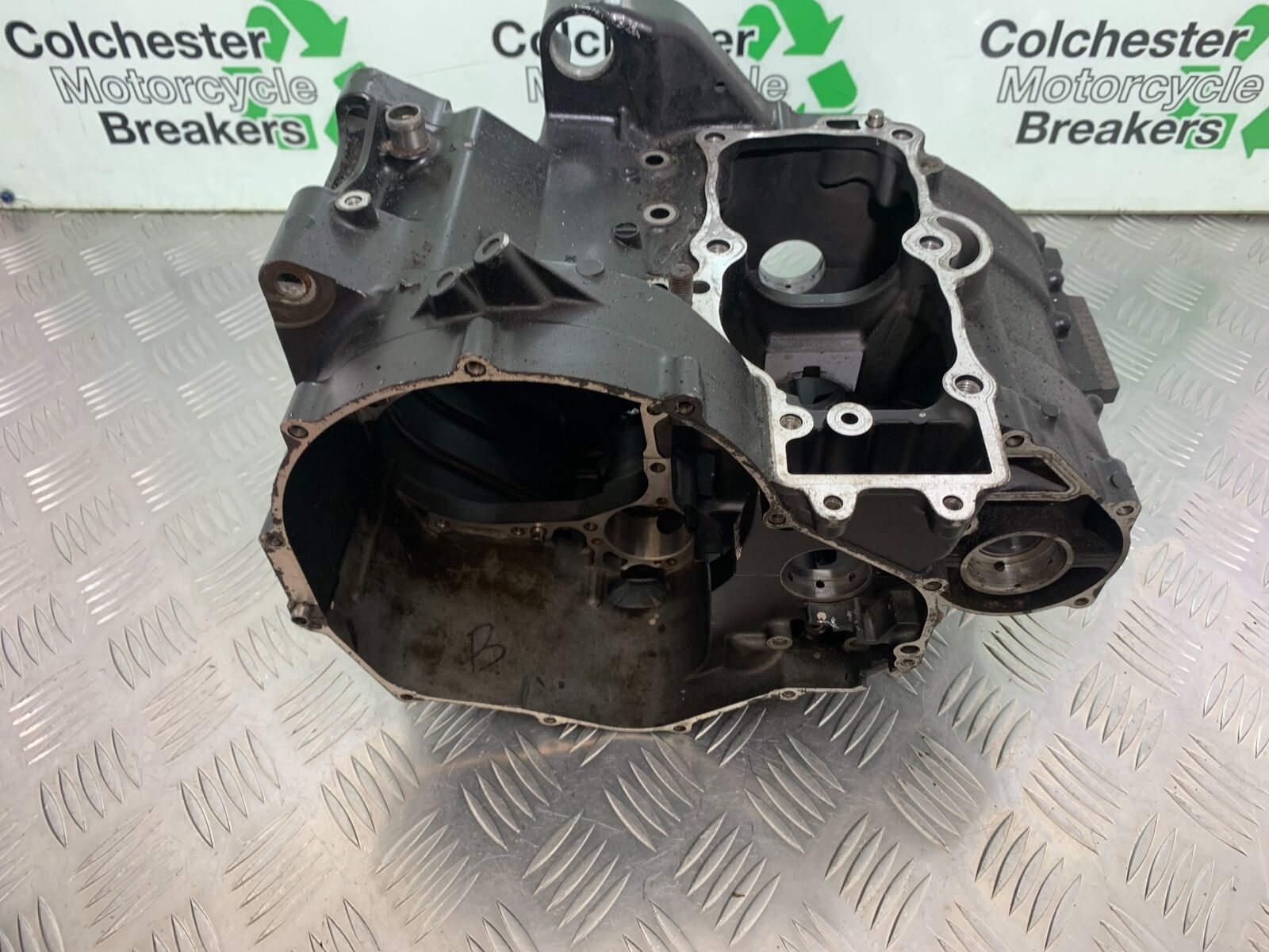 KAWASAKI NINJA 650 CRANK CASINGS   YEAR 2017-2019 (CMB1018)