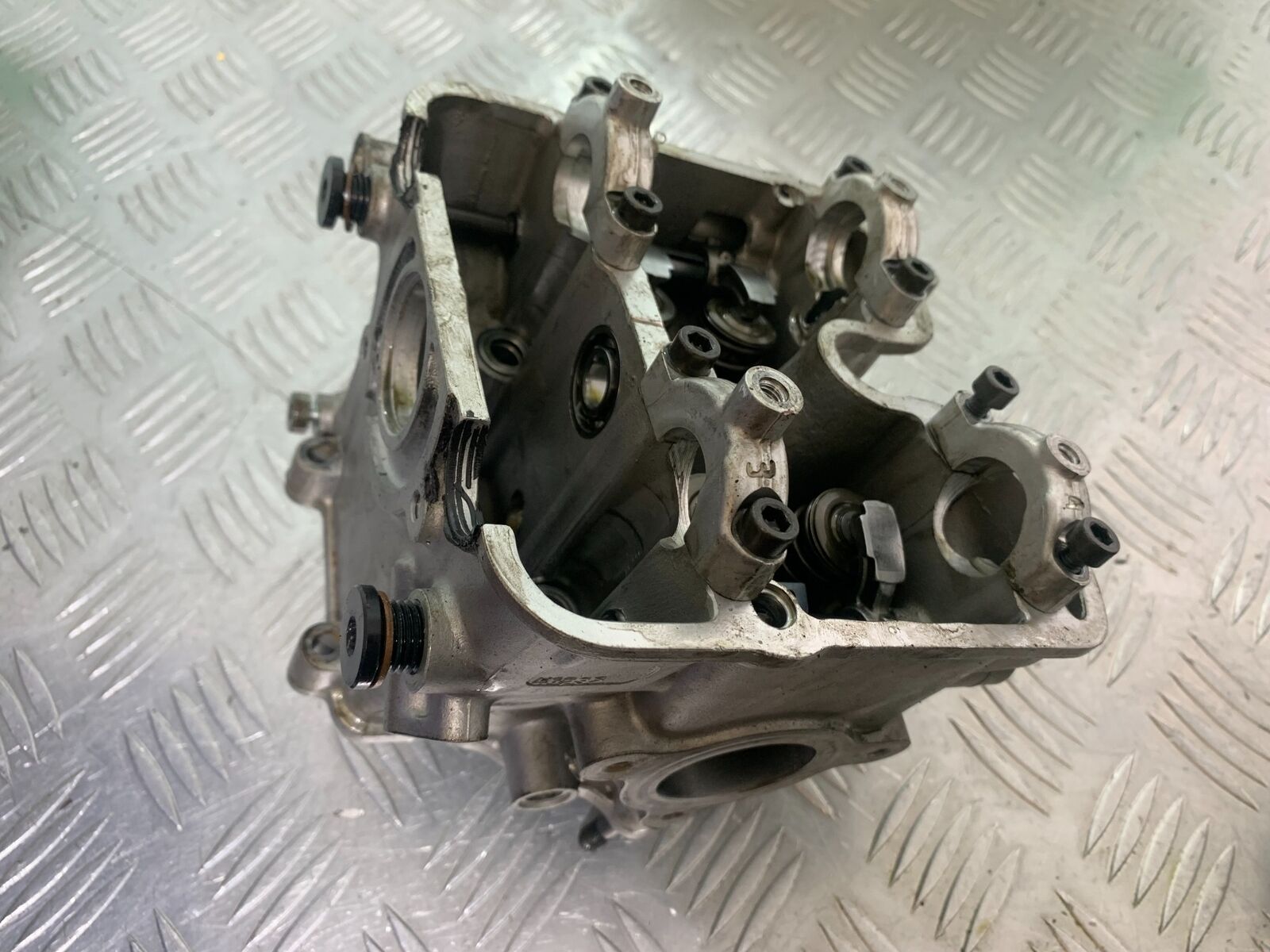 HUSQVARNA TE630 TE 630 CYLINDER HEAD  YEAR 2010-11 (CMB1120)