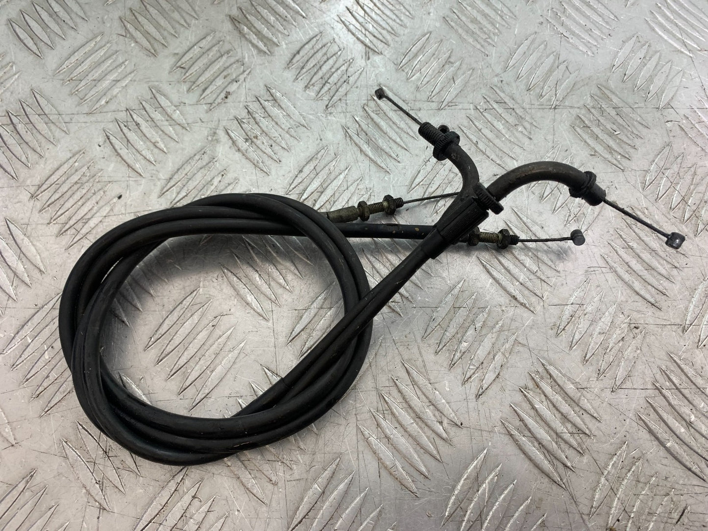 YAMAHA XV1100 XV 1100 VIRAGO THROTTLE CABLES   1990-1999 (CMB1243)