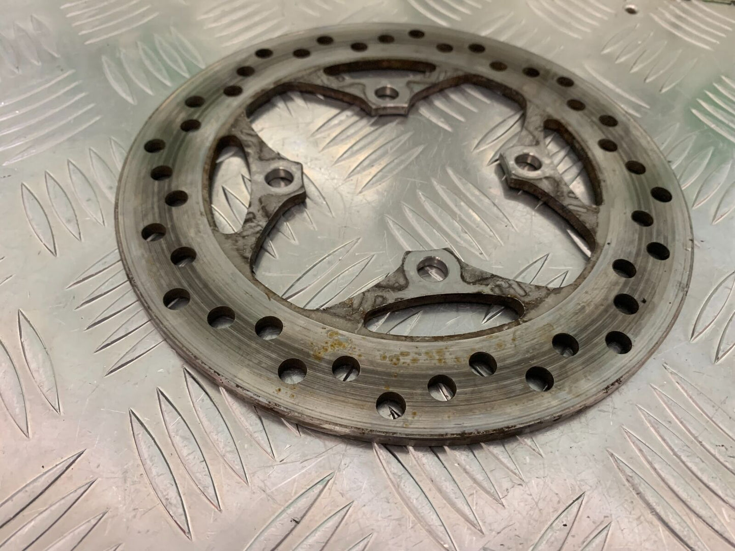TRIUMPH 765 STREET TRIPLE RS REAR BRAKE DISC YEAR 2018-2021 (STOCK 968)
