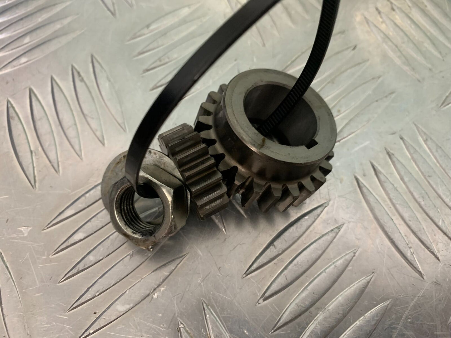 KAWASAKI KLR250 KLR 250 GEAR  YEAR 1984-2001 (STOCK 980)