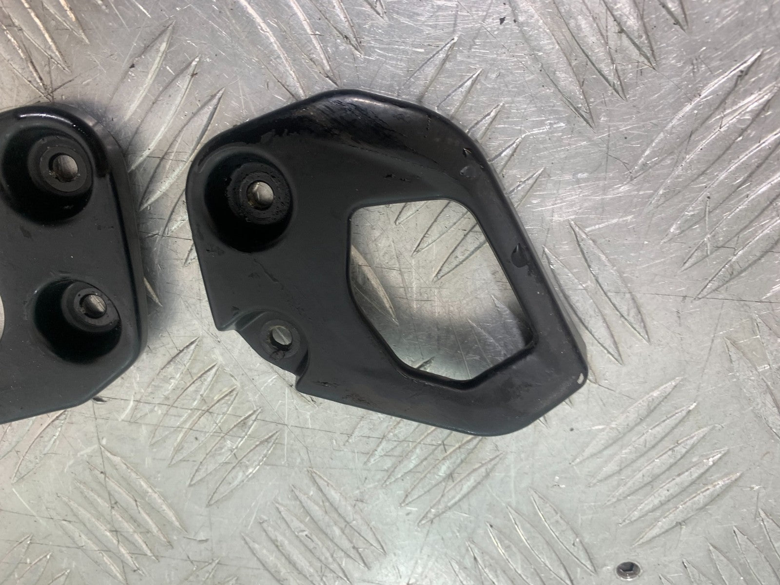 BMW R1200 R 1200 GS HEEL PLATES  YEAR 2013-2016 (CMB1257)