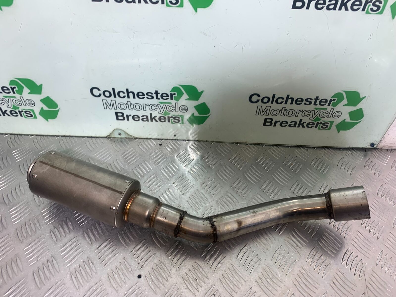 HONDA VFR400 VFR 400 NC21 SILENCER    YEAR 1986-87 (CMB1043)