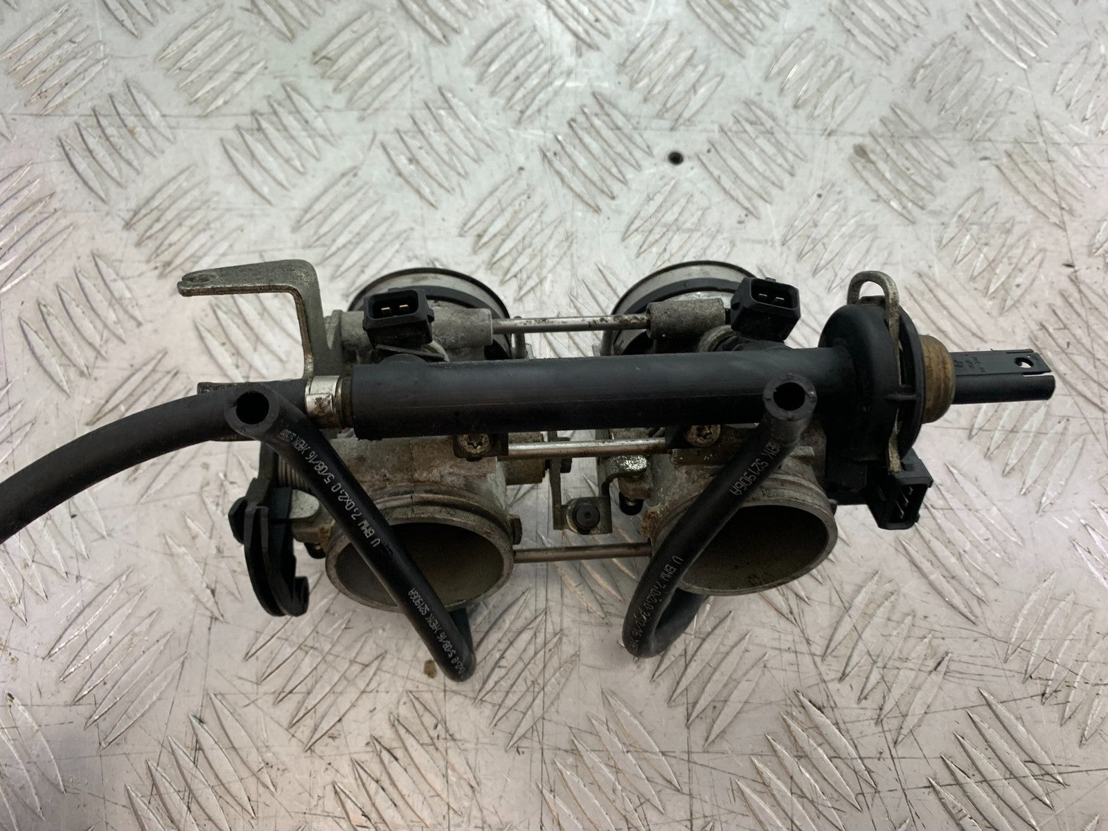 BMW F800 GT THROTTLE BODIES  YEAR 2013-2017 (CMB1248)