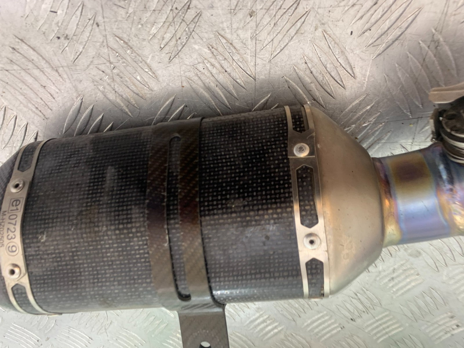 KAWASAKI ZX10R ZX10 R AKRAPOVIC CARBON SILENCER  2008-2010 (CMB1206)