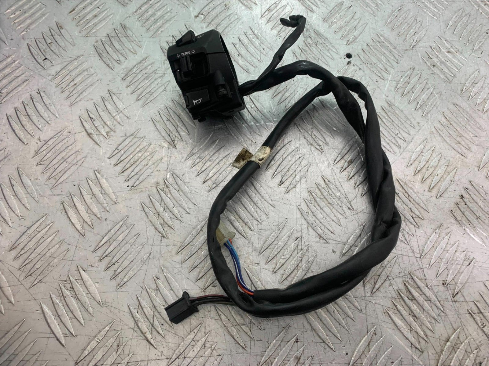 HONDA NT 700 V DEAUVILLE LEFT SWITCH GEAR  YEAR 2006-2010 (CMB1298)
