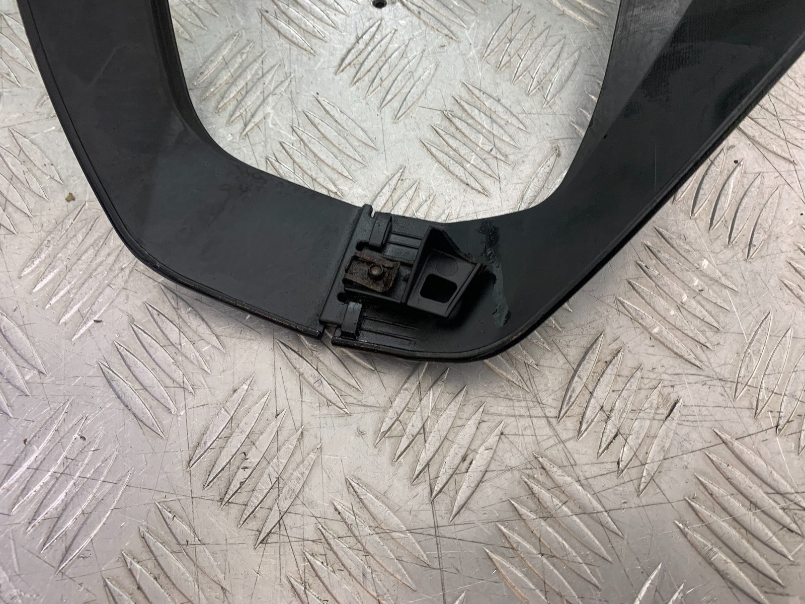 APRILIA TUONO 1000 V4 BELLY PAN YEAR 2013-2014  (CMB1239)