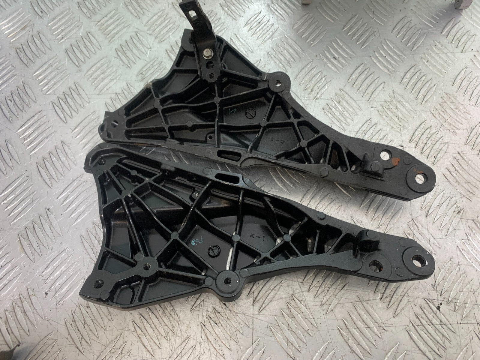 KAWASAKI Z1000 SX REAR SUBFRAME  YEAR 2014-16 (CMB1264)