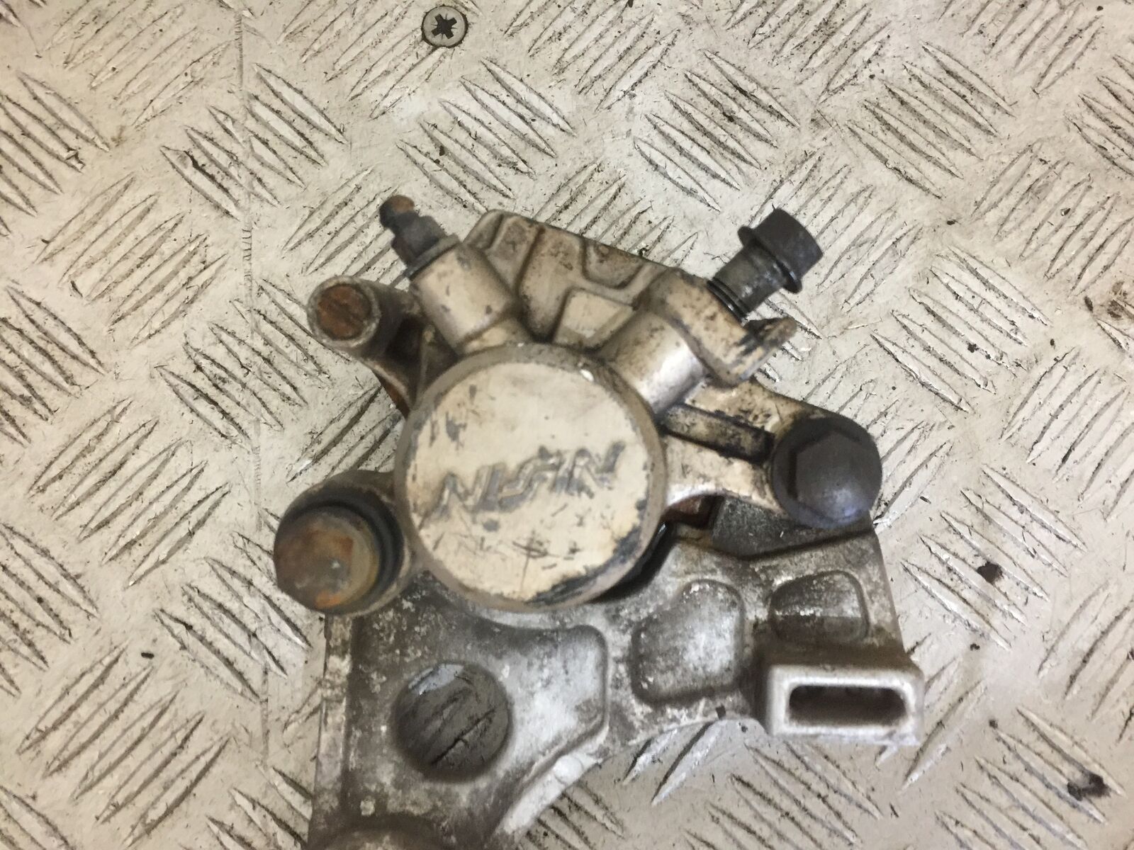 HONDA CB1 CB-1 CB 1 400 REAR CALIPER  YEAR 1989-1990 (STOCK 739)