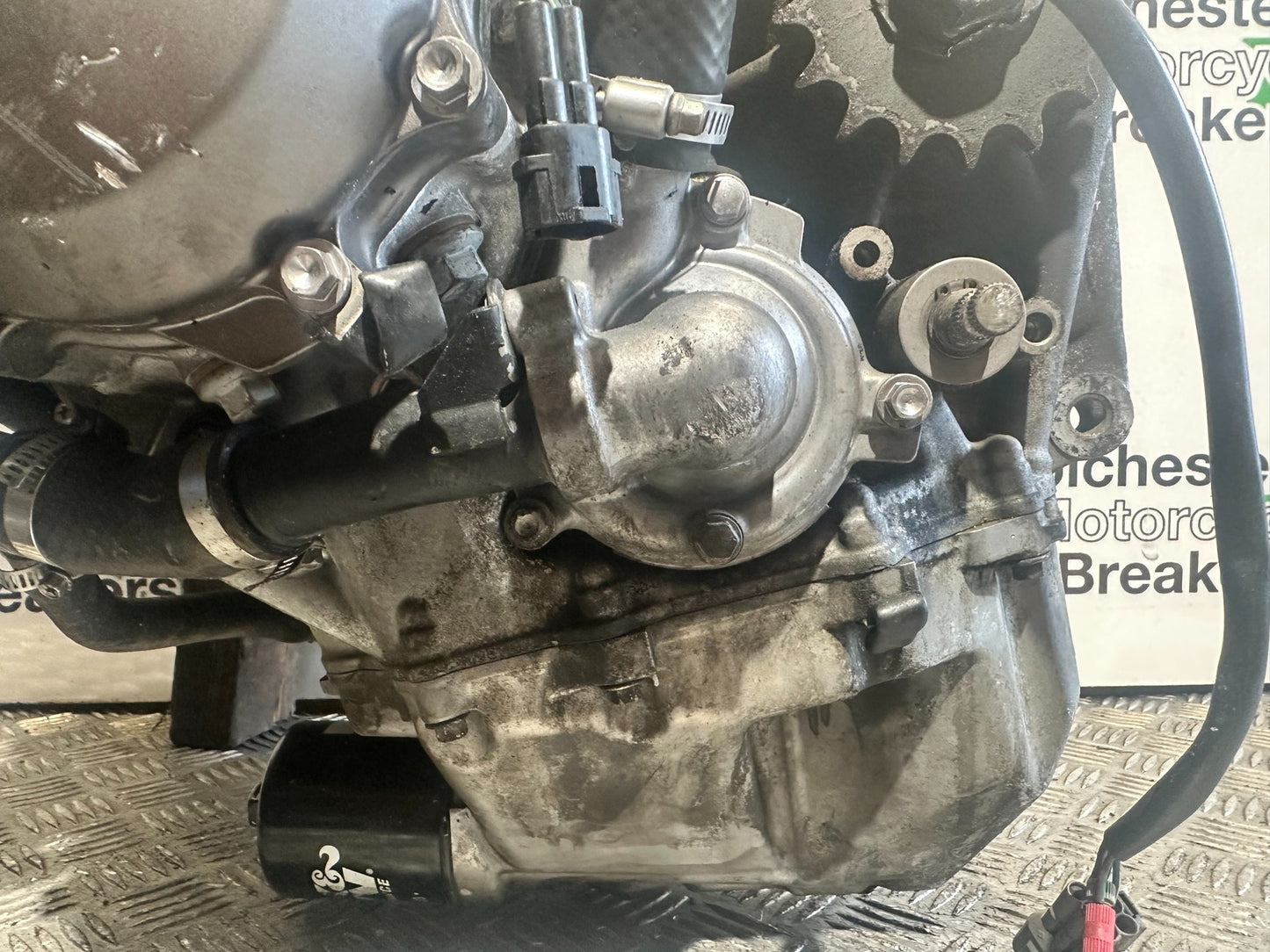 KAWASAKI NINJA ZX10R ZX 10R ENGINE YEAR 2011-2015 (CMB1154)