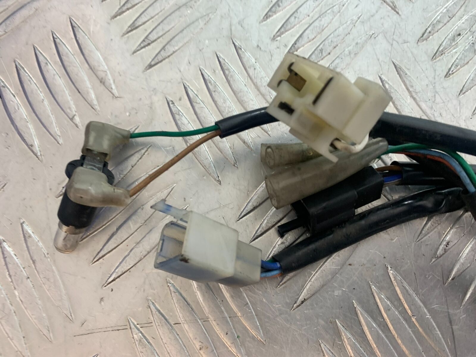 HONDA CB600 CB 600 HORNET LEFT SWITCH GEAR   YEAR 1998 -2002 (CMB1126)