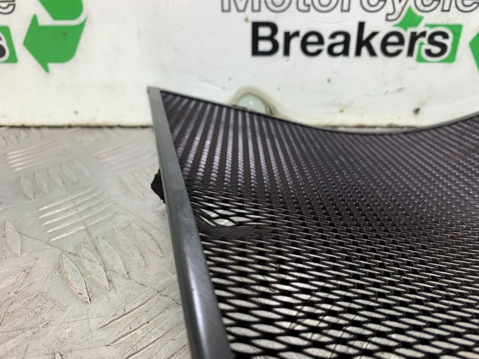 HONDA CBR1000 RR CBR1000RR FIREBLADE R&G RADIATOR GUARD 2008-2011 (CMB1179)