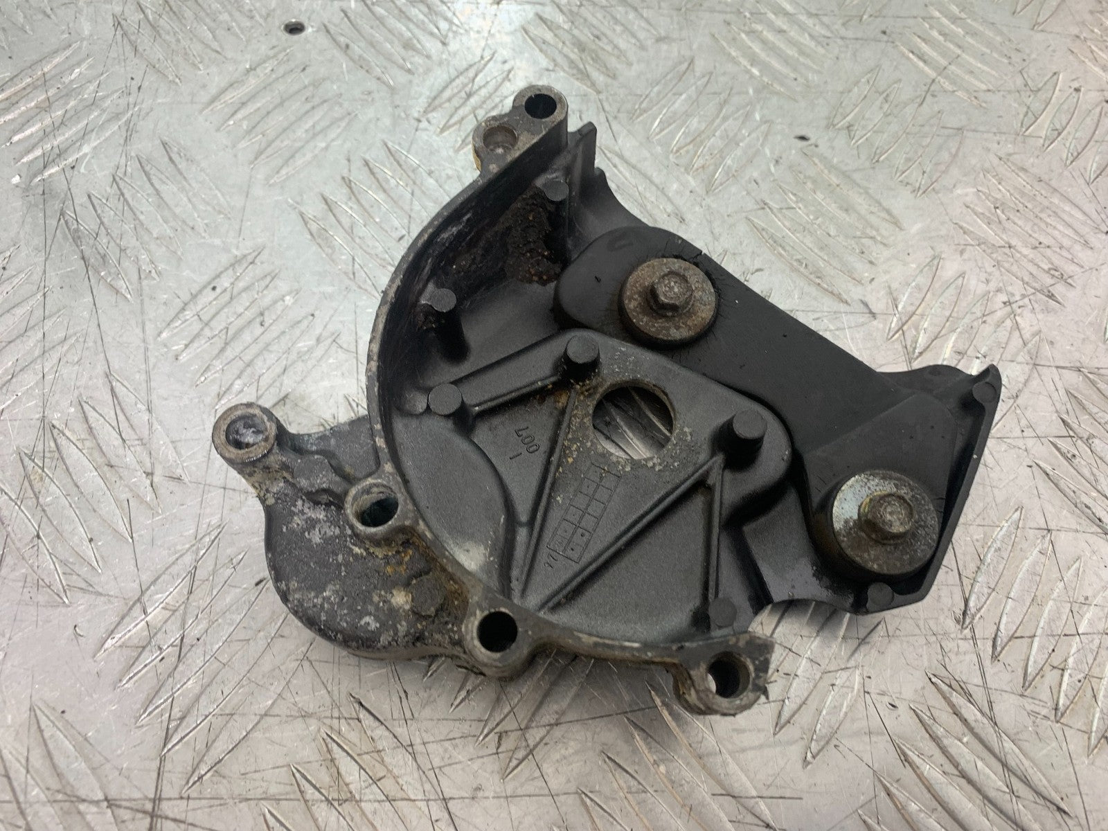 HONDA VFR800 PRE V-TEC SPROCKET COVER  YEAR 1998-2001 (CMB1233)