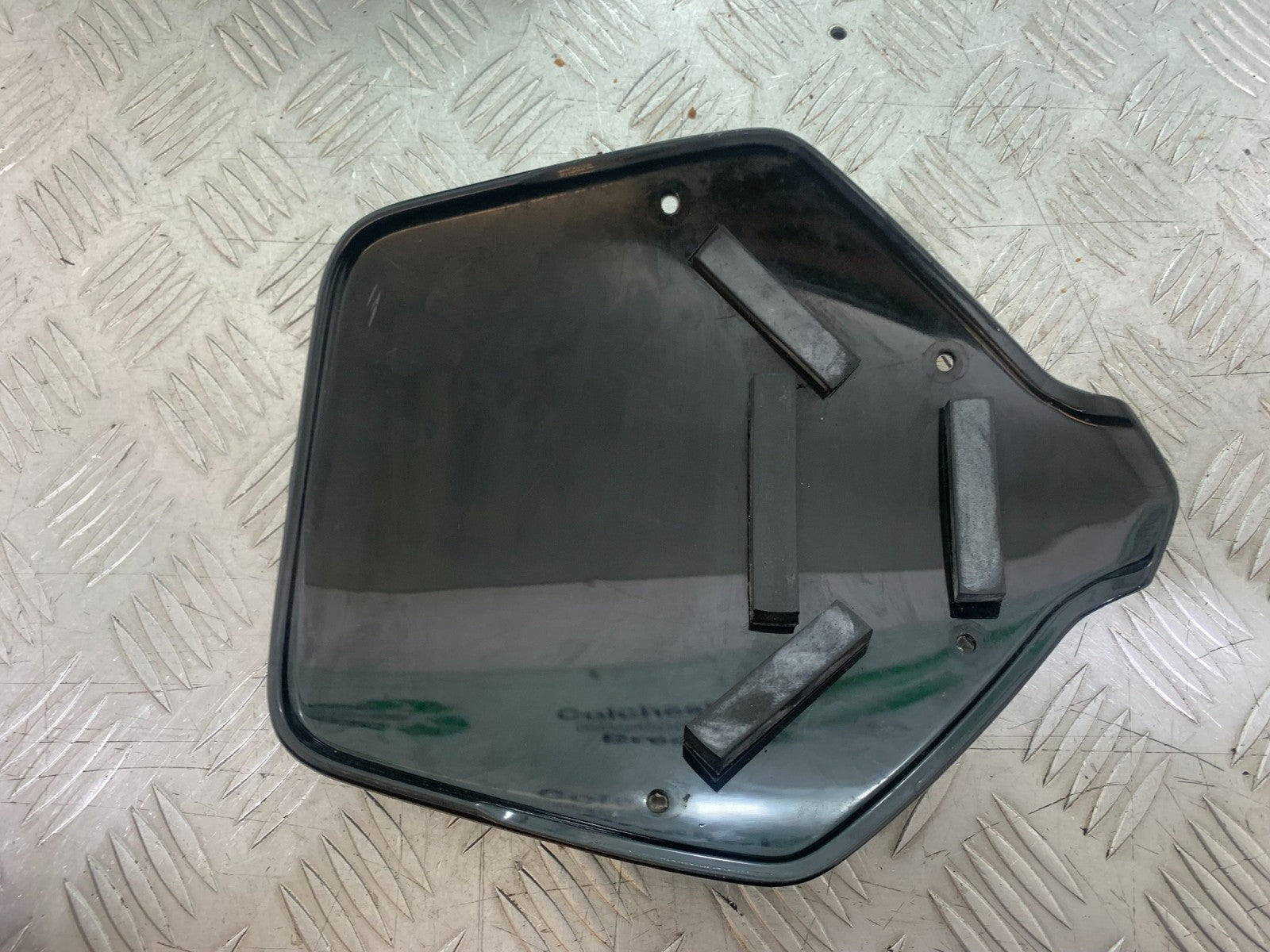 HONDA CBF125 CBF 125 SCREEN YEAR 2009-14  (CMB1172)