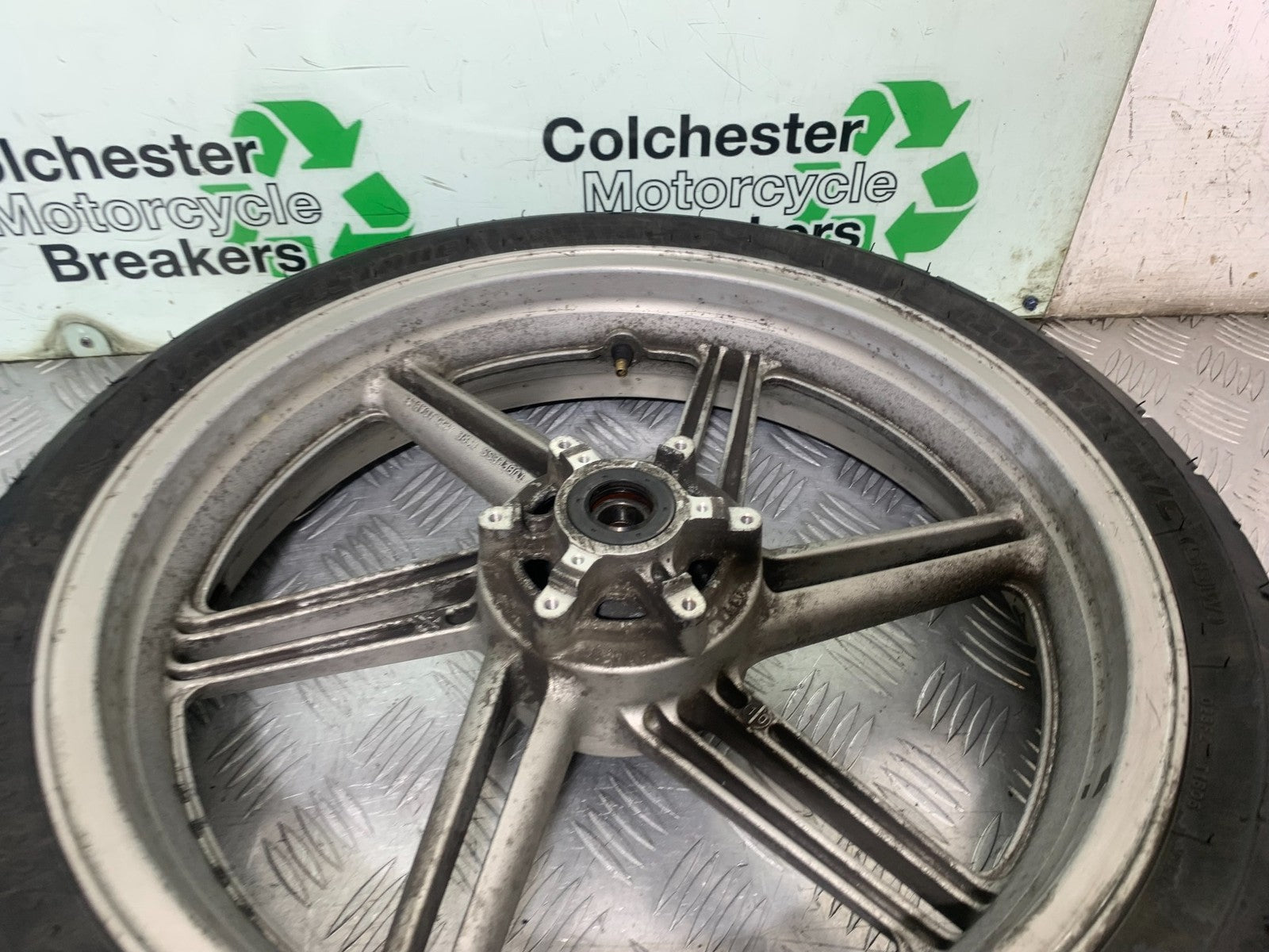 HONDA CBF600 CBF 600 FRONT WHEEL  YEAR 2004-07  (CMB1305)