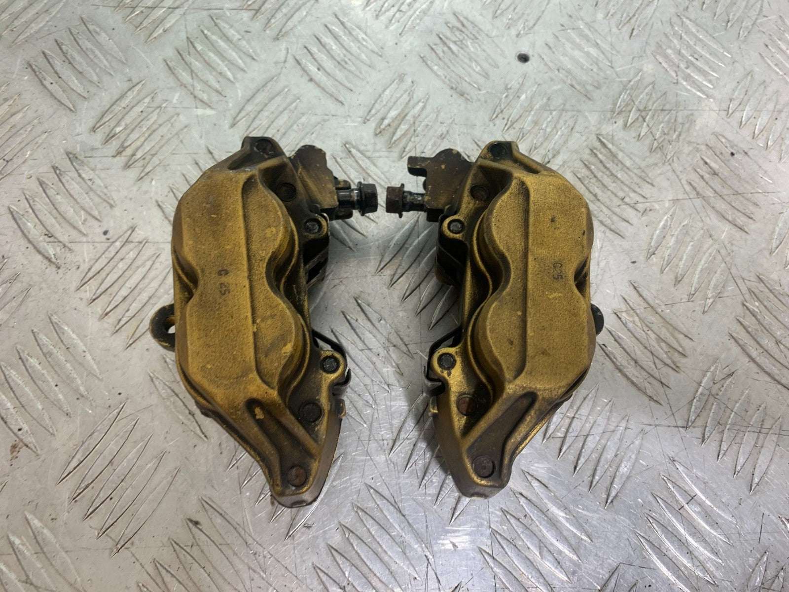 HONDA CBR600 CBR 600 RR FRONT CALIPERS   YEAR 2003-2004 CMB1173)