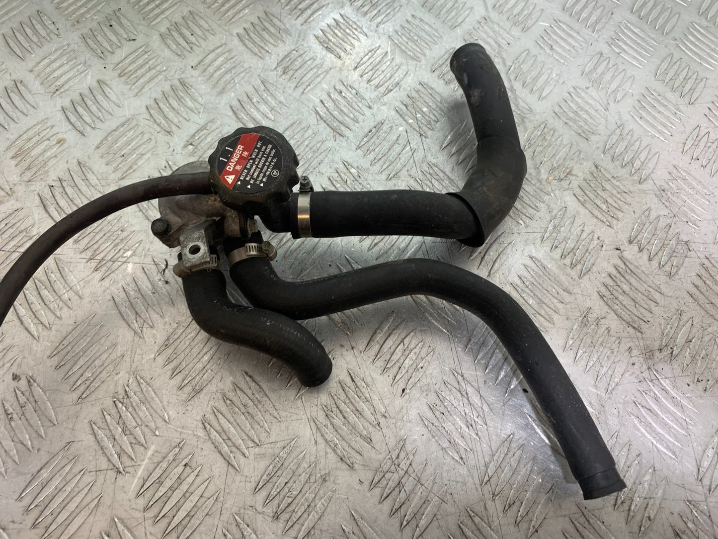 HONDA NT650 V DEAUVILLE THERMOSTAT  YEAR 1998-01(CMB1320)