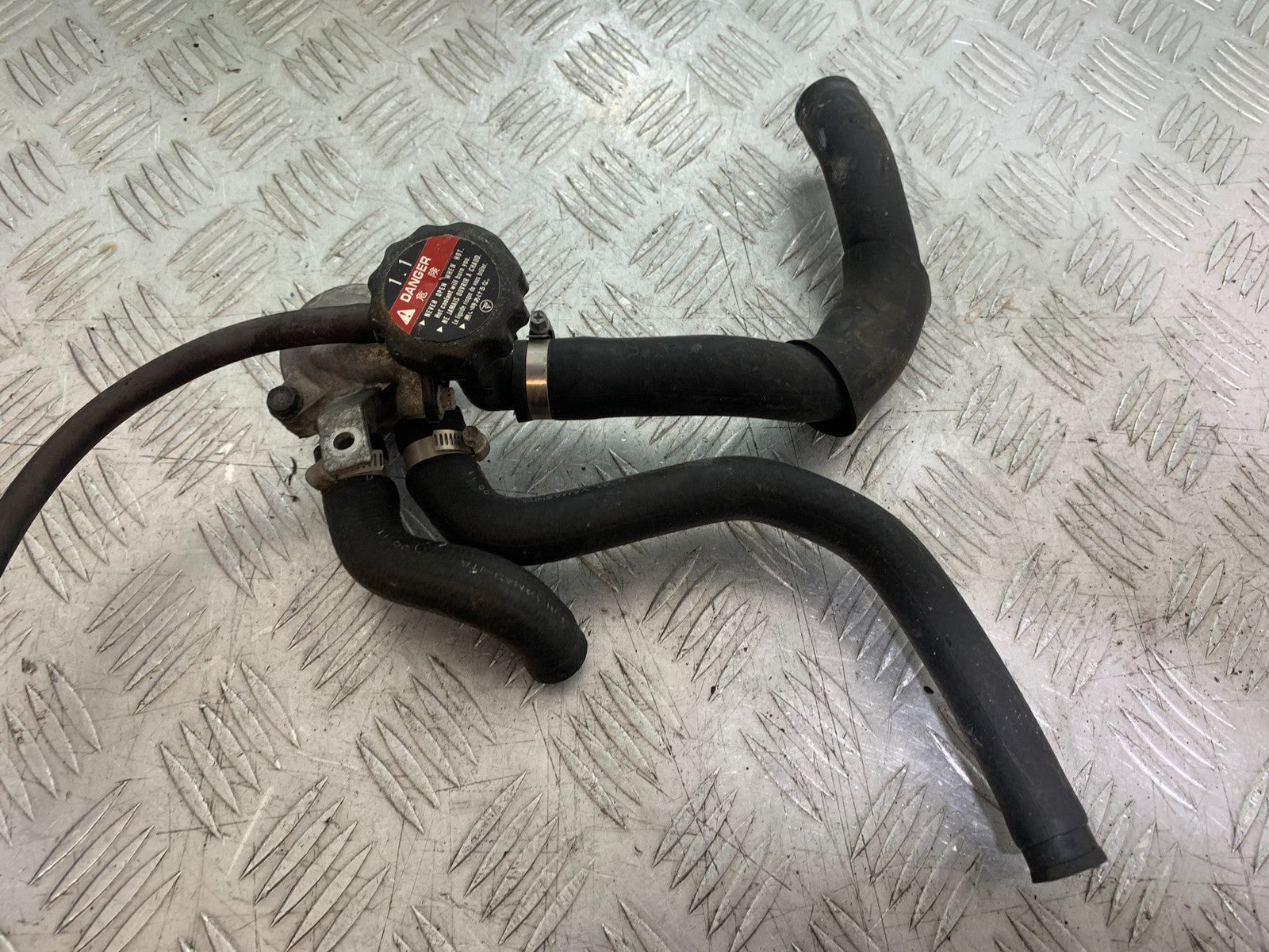 HONDA NT650 V DEAUVILLE THERMOSTAT  YEAR 1998-01(CMB1320)