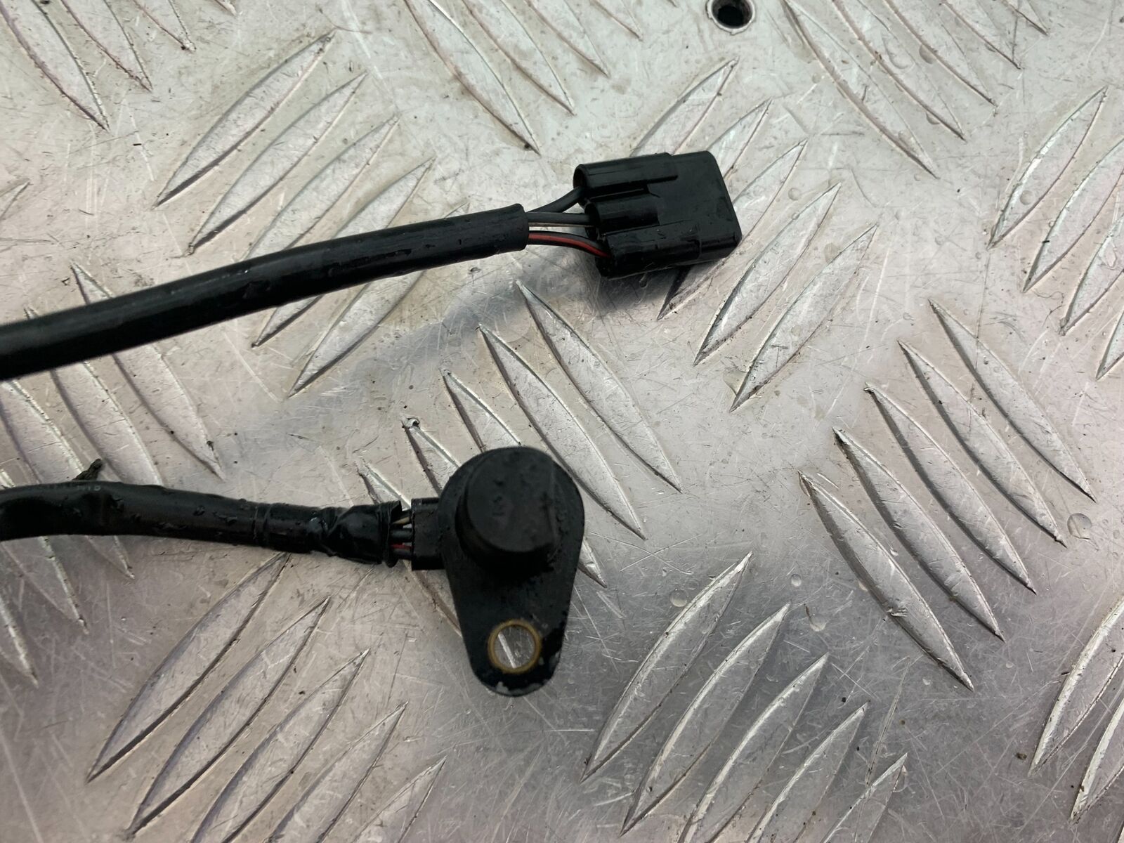 SUZUKI SV1000 SV 1000 K4 SPEEDO SENSOR   YEAR 2003-2007 (CMB1042)