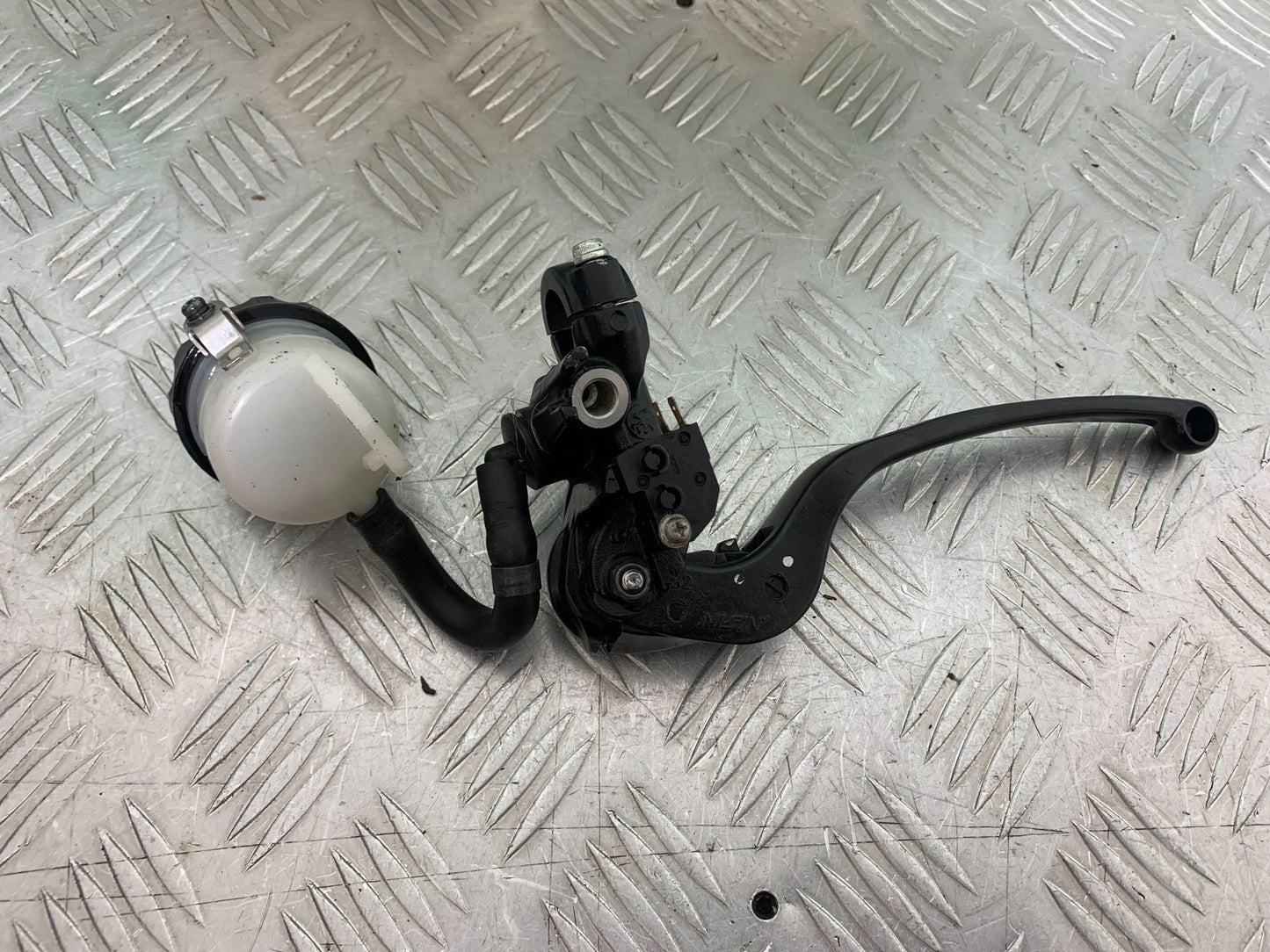 MV AGUSTA 800 F3 FRONT BRAKE MASTER CYLINDER YEAR 2017-2019 (CMB1227)