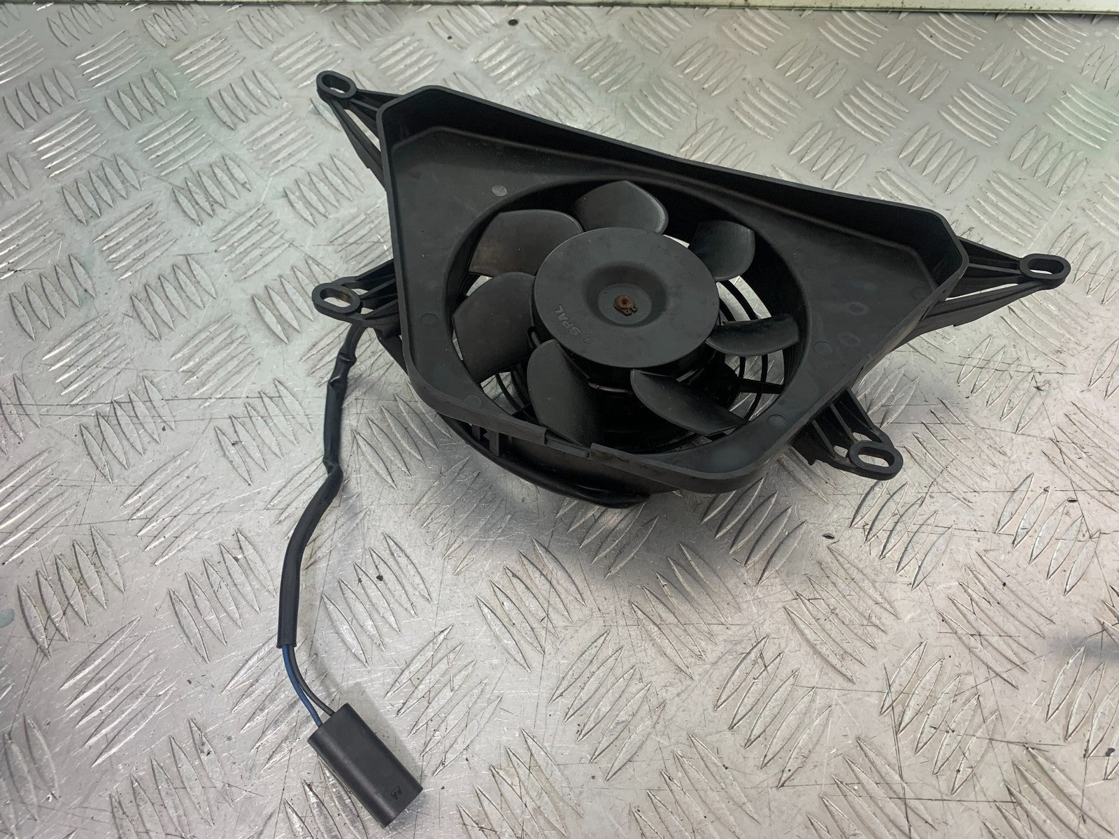 BMW K1300 S K 1300 S RADIATOR FAN YEAR 2009-16 (CMB1216)