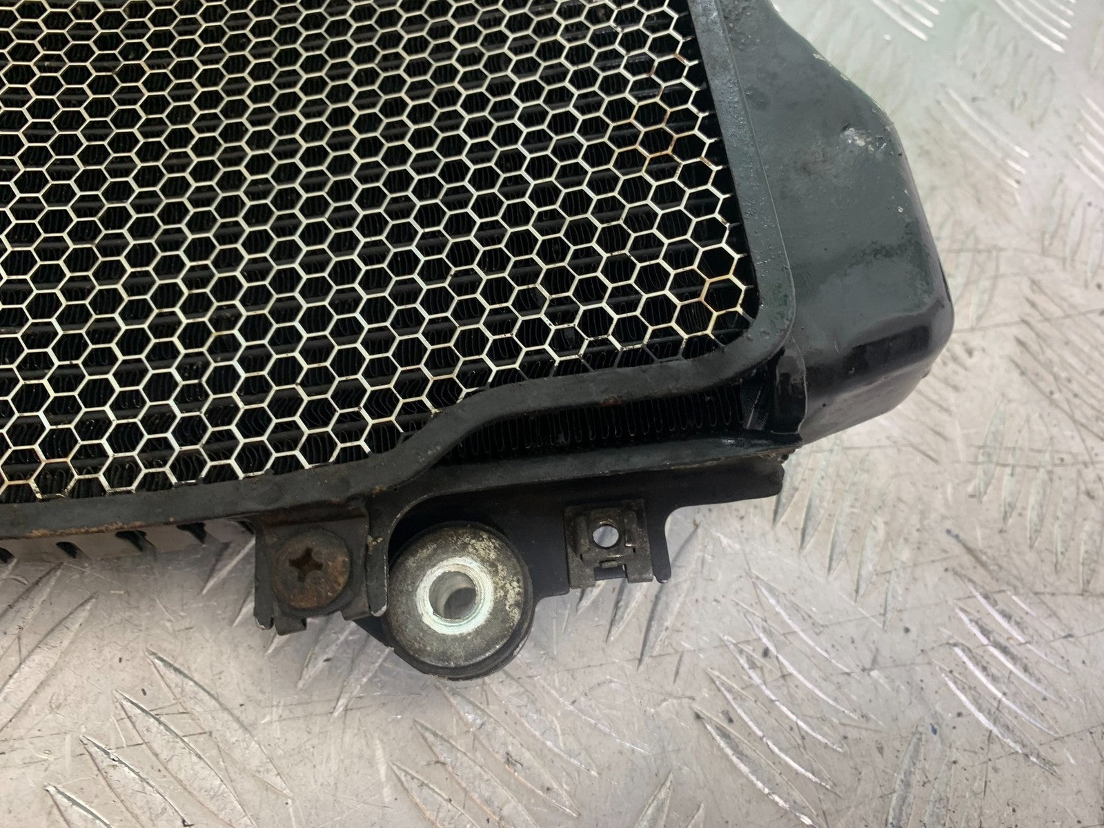 KAWASAKI ZZR1100 D RADIATOR  YEAR 1993-2001 (CMB1289)