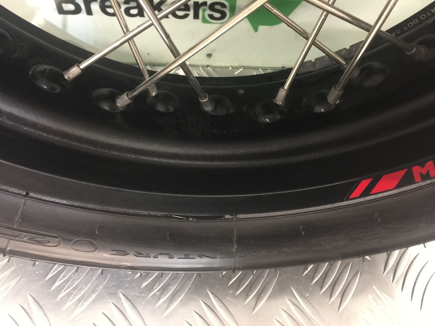 MOTO GUZZI V85TT REAR WHEEL YEAR 2019-2021