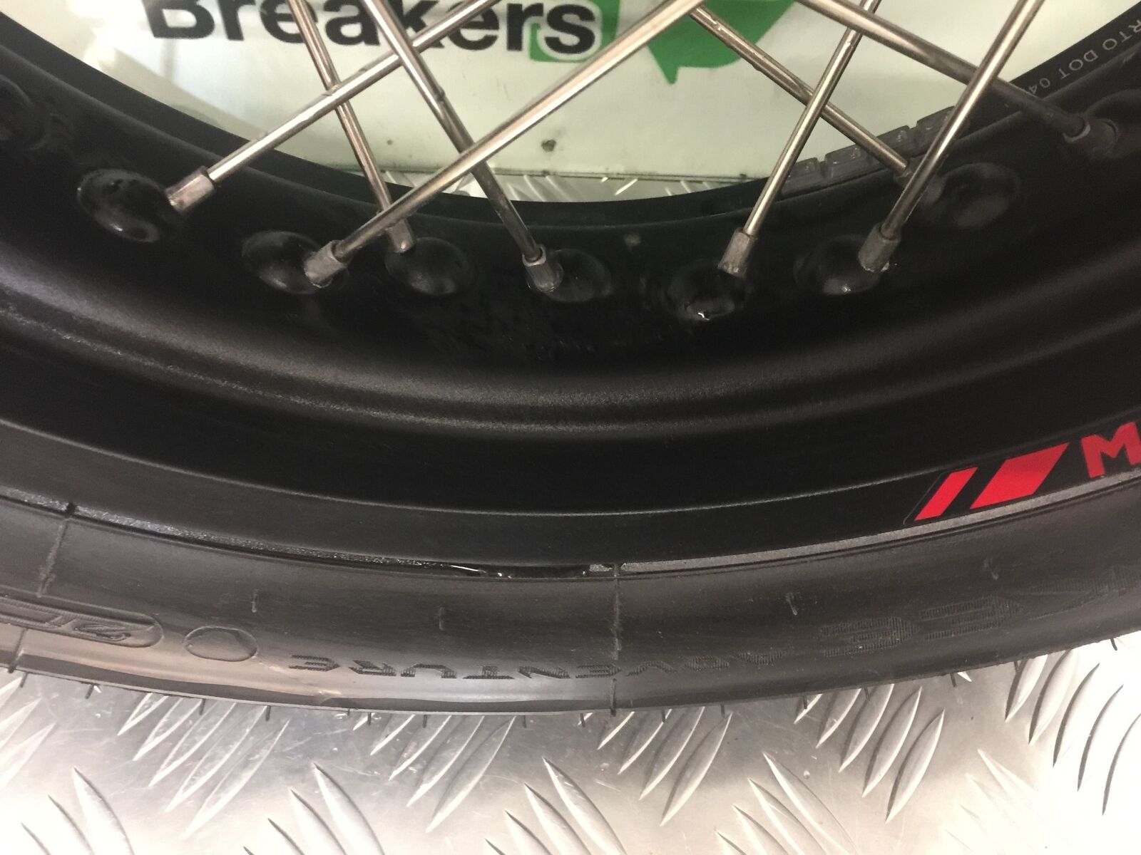 MOTO GUZZI V85TT REAR WHEEL YEAR 2019-2021