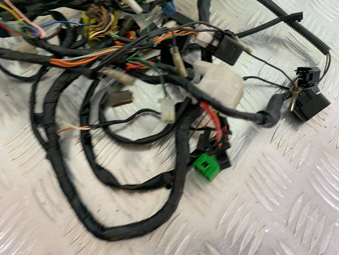 SUZUKI RF900 RF 900 WIRING LOOM YEAR 1994-1999 (CMB1020)