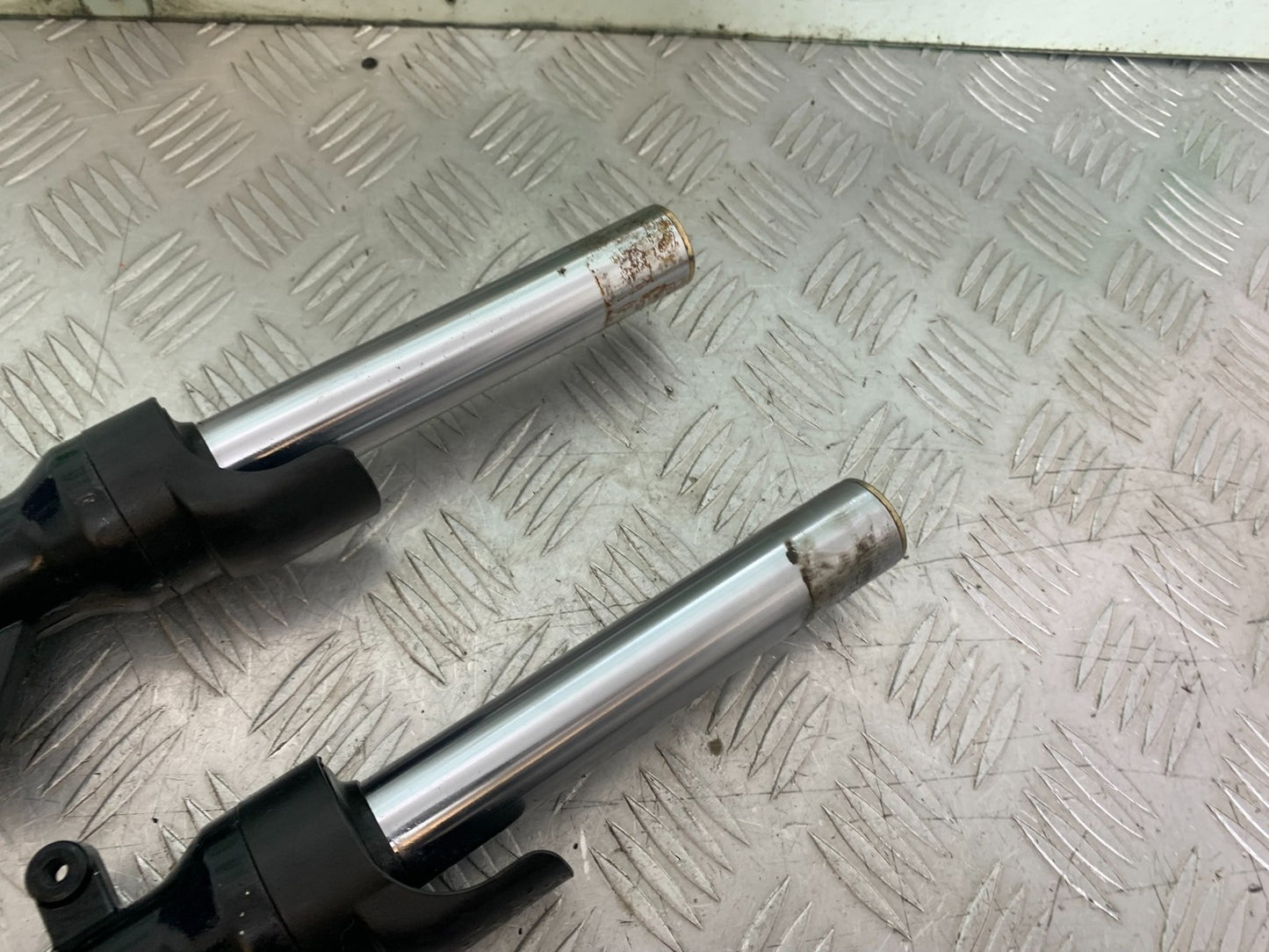 NECO ALEXONE 125 FORKS   YEAR 2016-2022  (CMB1273)