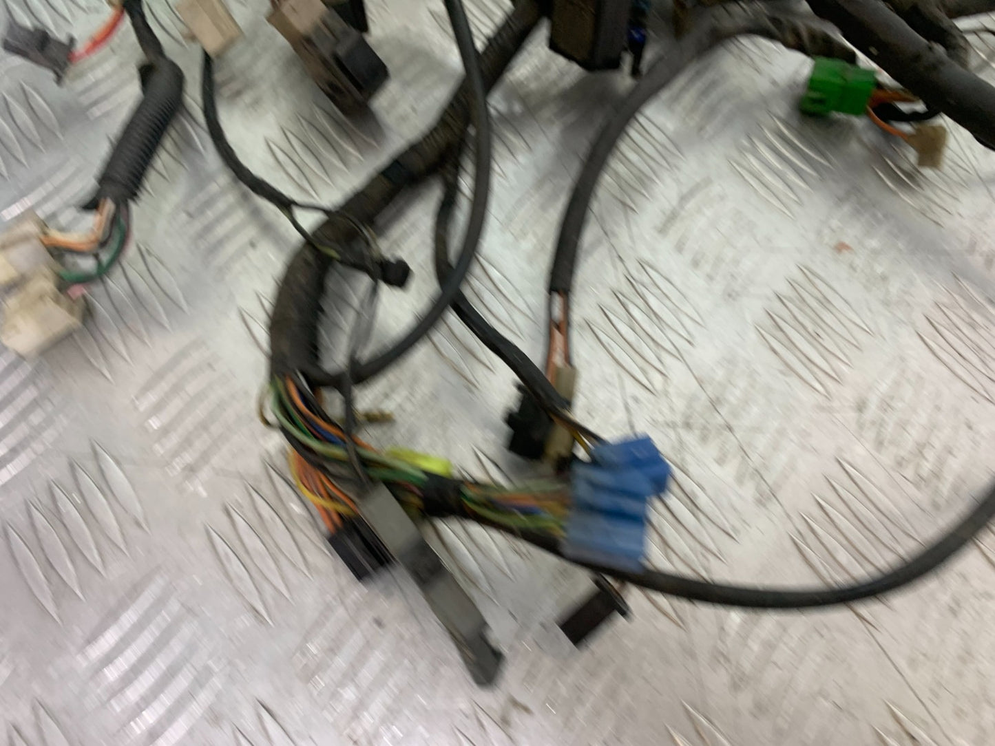 SUZUKI RF900 RF 900 WIRING LOOM YEAR 1994-1999 CMB1326