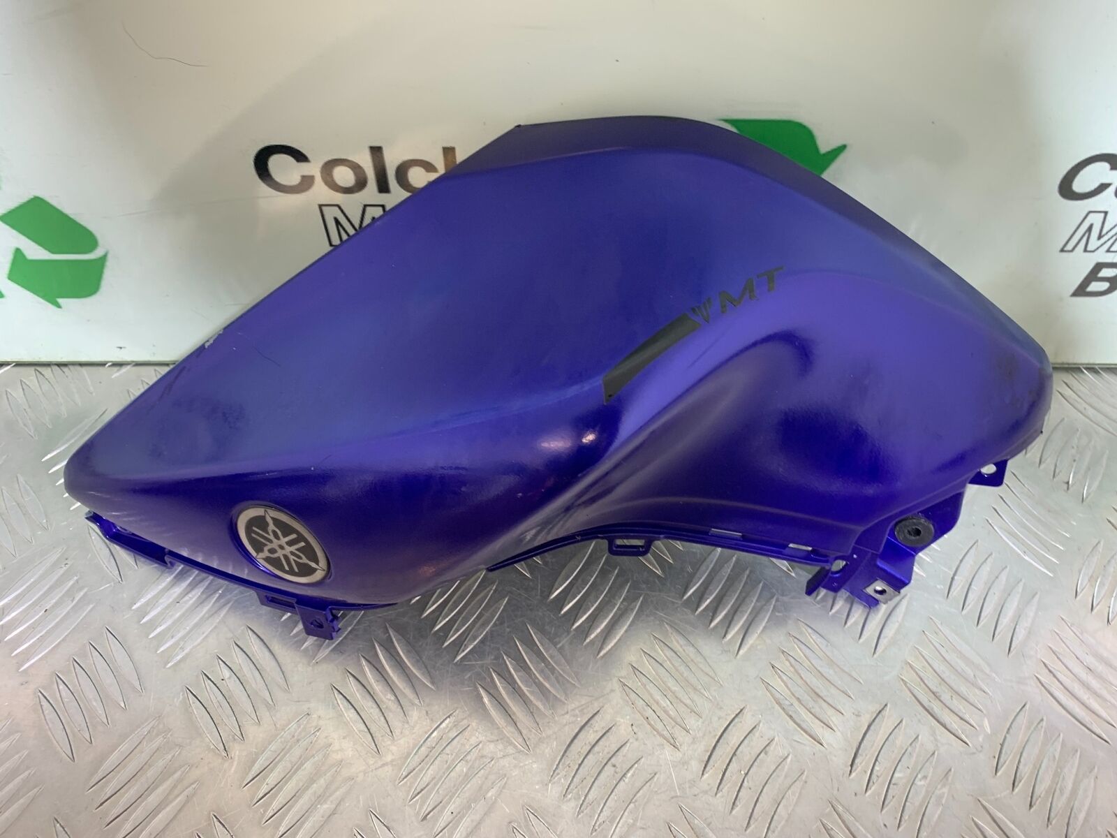 YAMAHA MT 125 MT125 LEFT TANK PANEL   YEAR 2021-2024 ABS (CMB1010)
