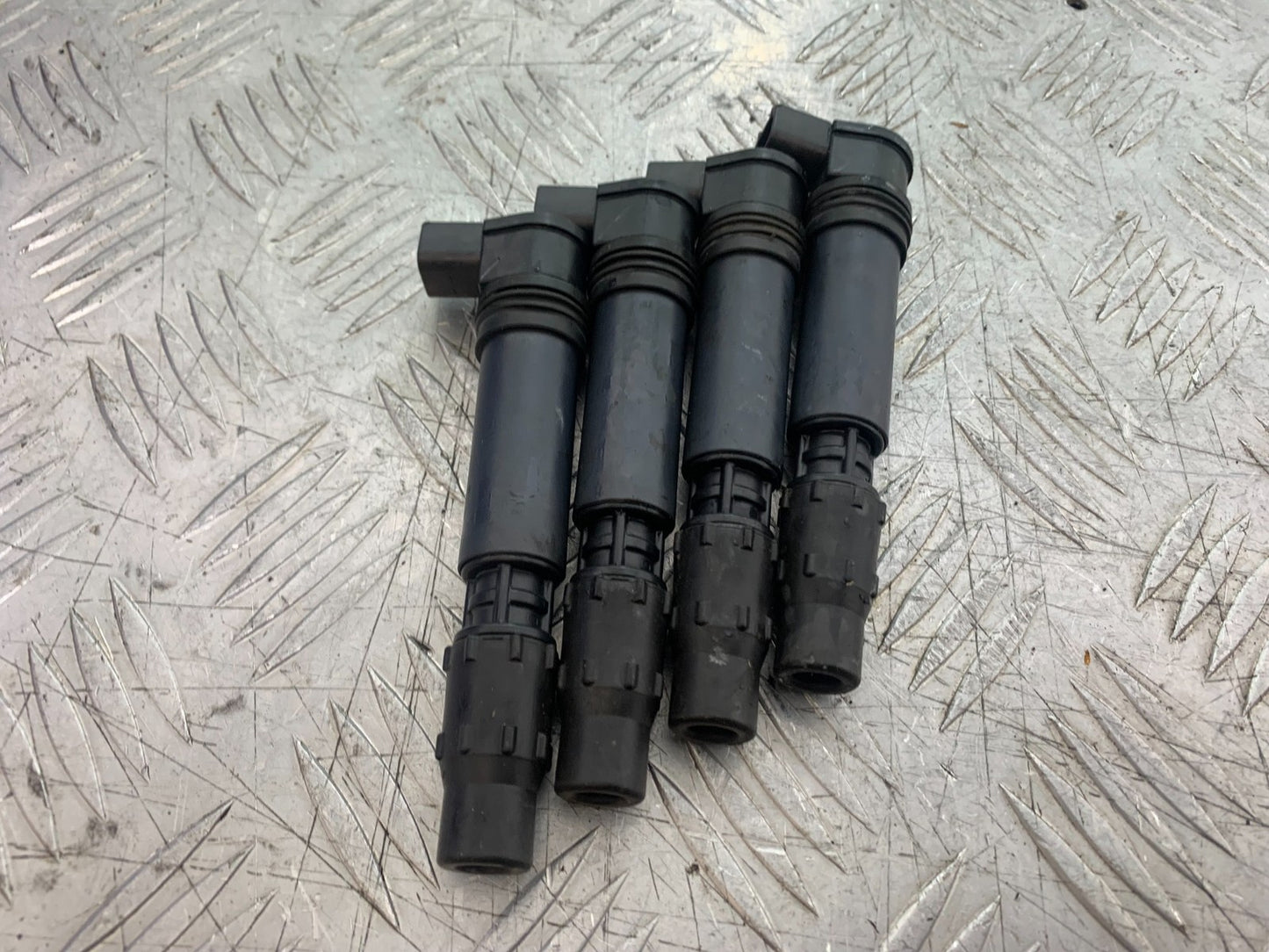 HONDA CBR1000 rr FIREBLADE COILS  YEAR 2006 (CMB1220)