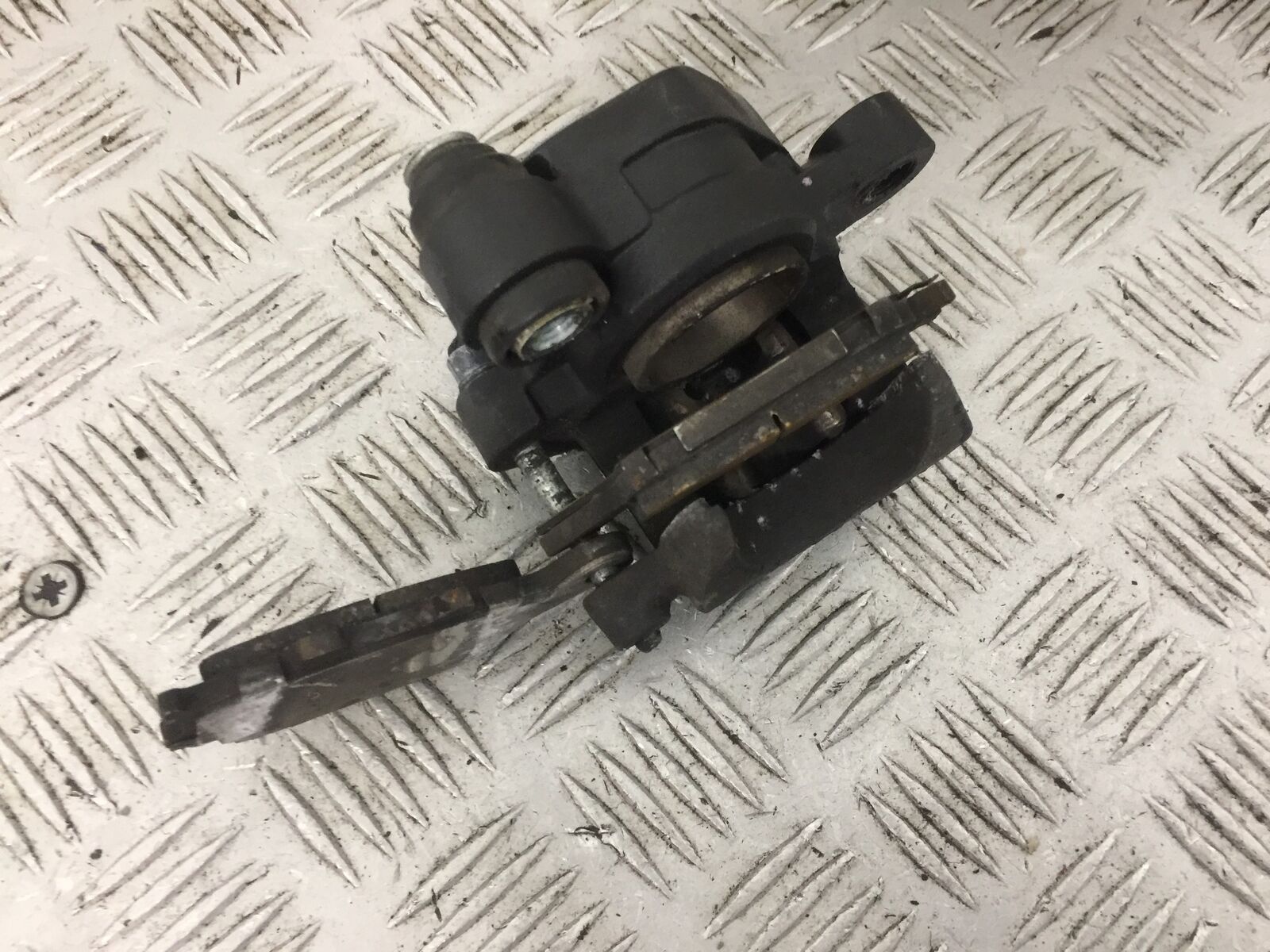 KAWASAKI NINJA 650 REAR BRAKE CALIPER  YEAR 2021 (STOCK 805)