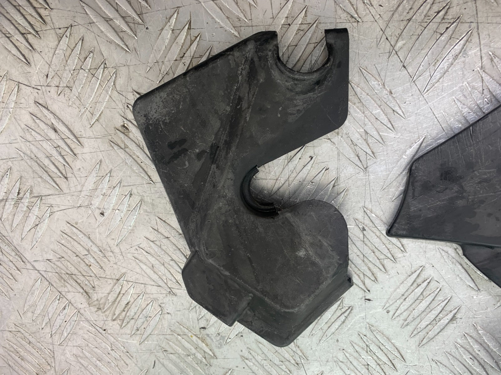 HONDA VT700 VT 700 INFILLS  SHADOW  YEAR 1984-85 (CMB1328)