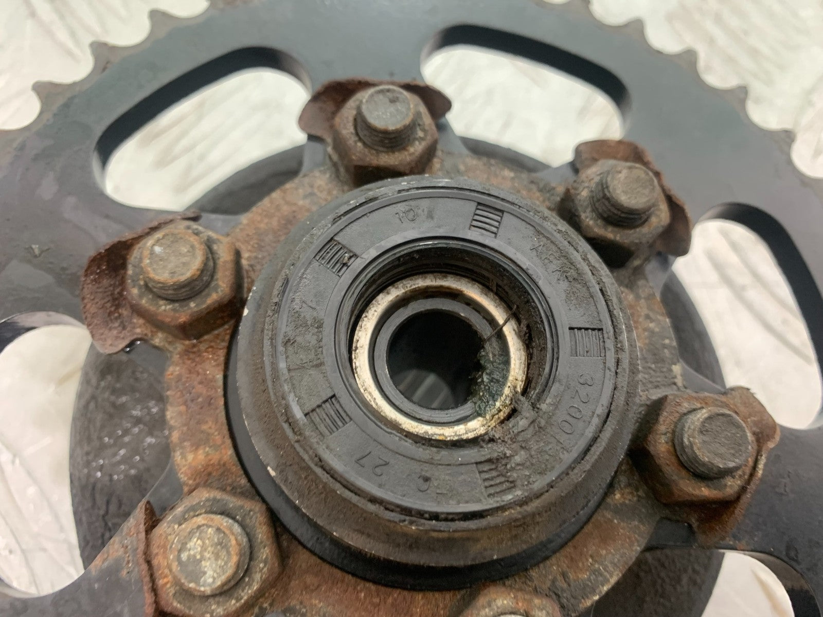BENELLI BN125 BN 125 SPROCKET CARRIER  YEAR 2018-2021 (CMB1194)