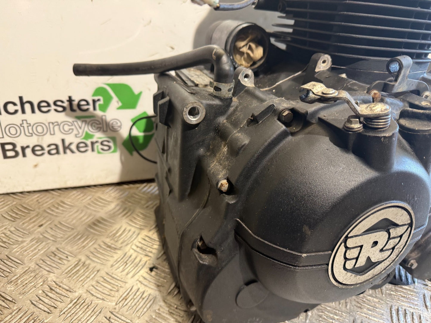 ROYAL ENFIELD HIMALAYAN 411 ENGINE YEAR 2018-2023 (CMB1279)