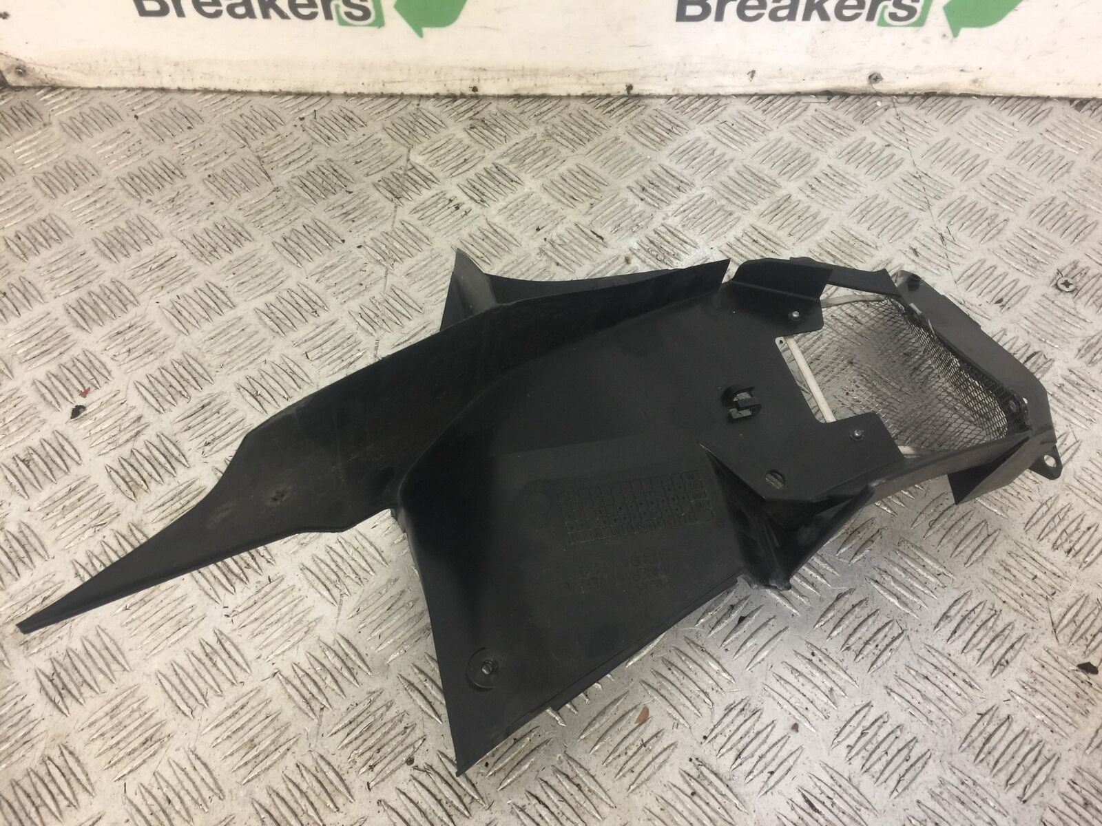 HONDA CB1300 CB 1300 SA-7 LEFT INNER INFILL PANEL   YEAR 2005-2009  STOCK 623