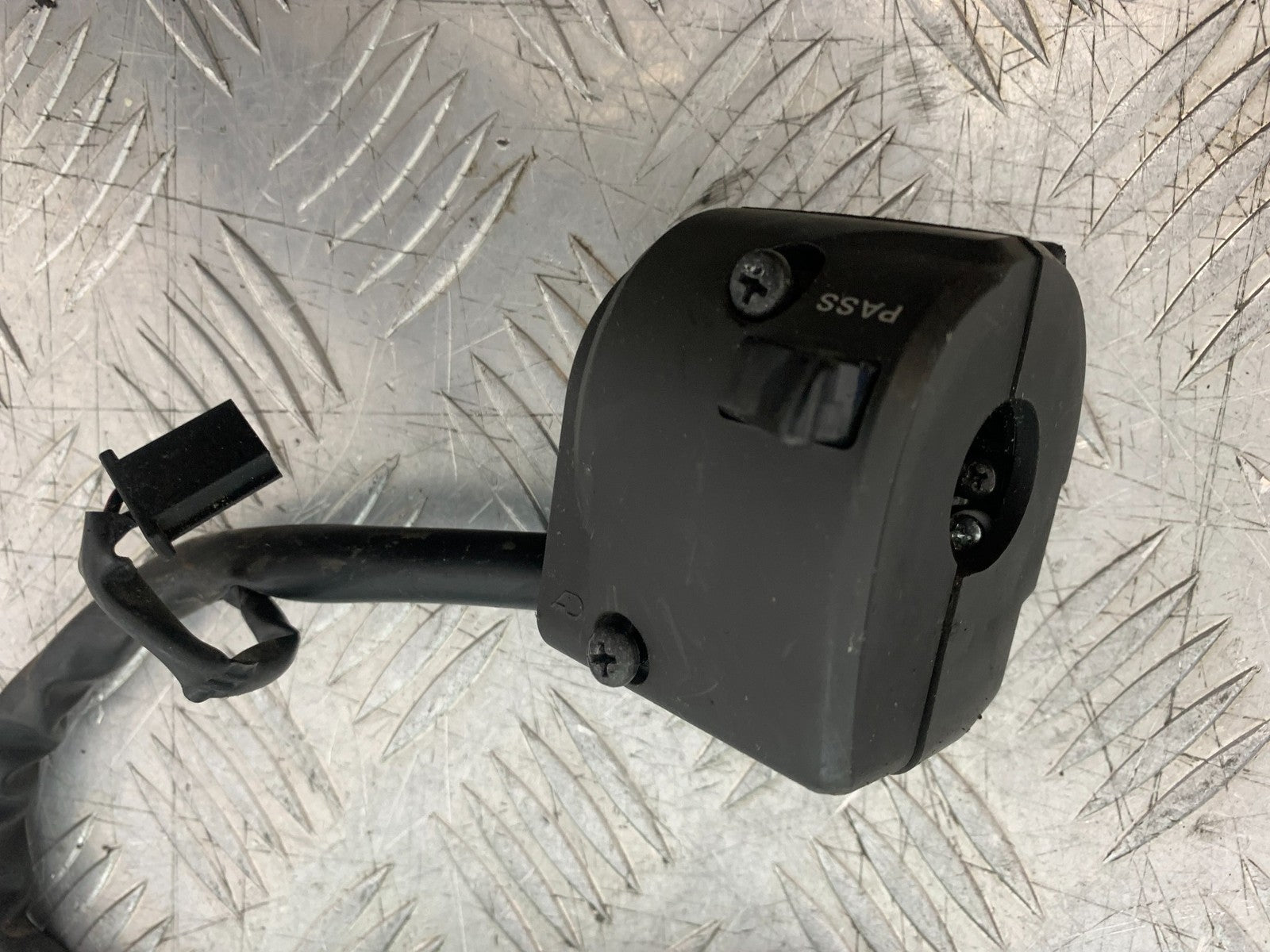KAWASAKI ZX10R ZX10 R LEFT SWITCH GEAR 2008-2010 (CMB1301)