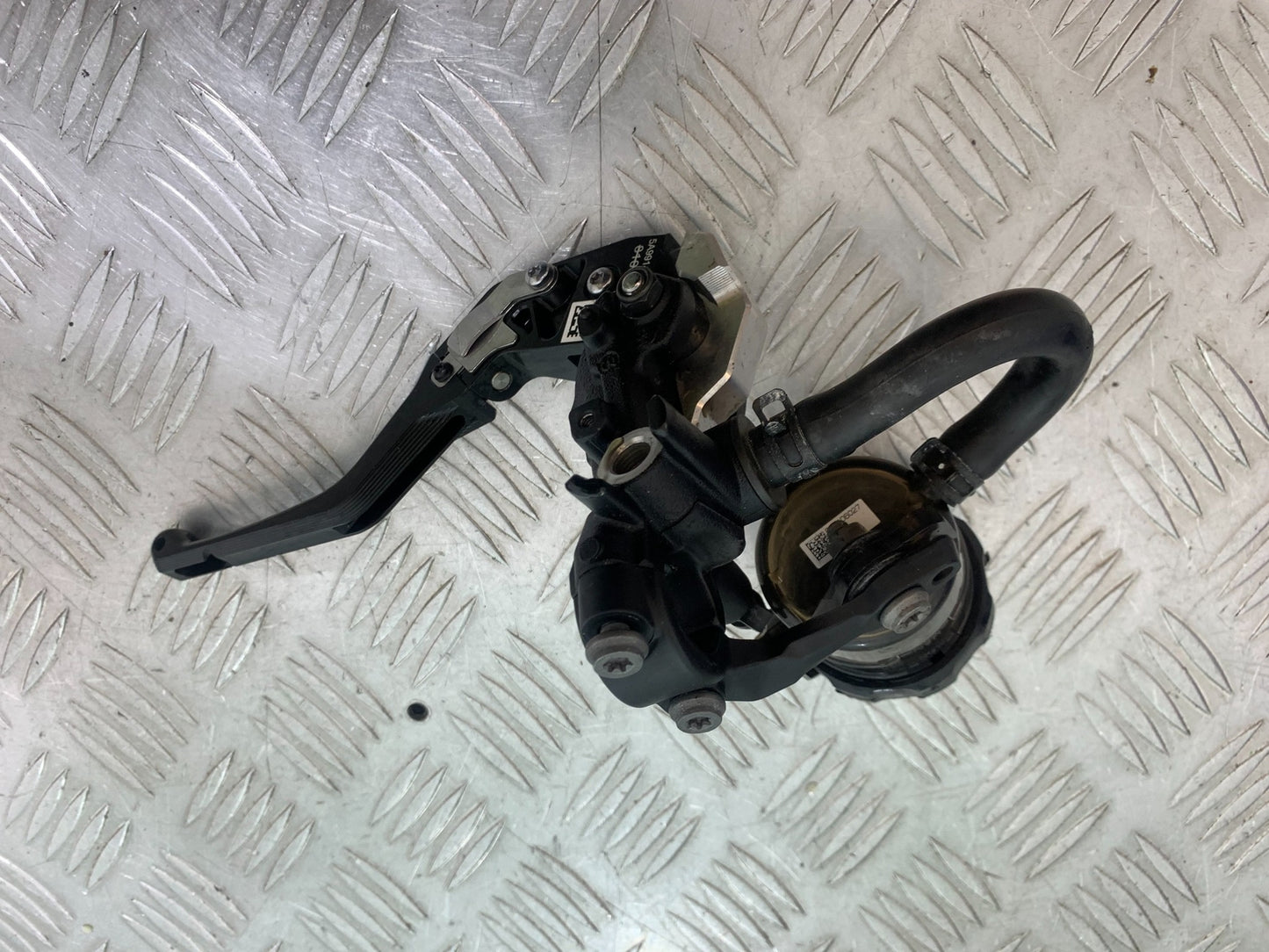 BMW M1000 R FRONT BRAKE MASTER CYLINDER  YEAR 2023-2024 (CMB1140)