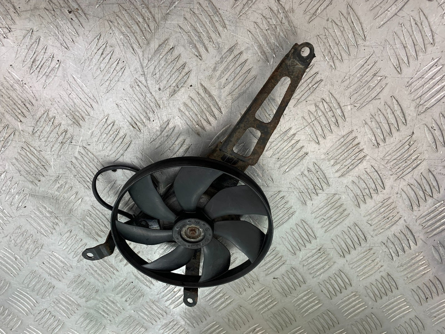 KAWASAKI GTR1400 GTR 1400 RADIATOR FAN  YEAR 2007-2009 (CMB1306)
