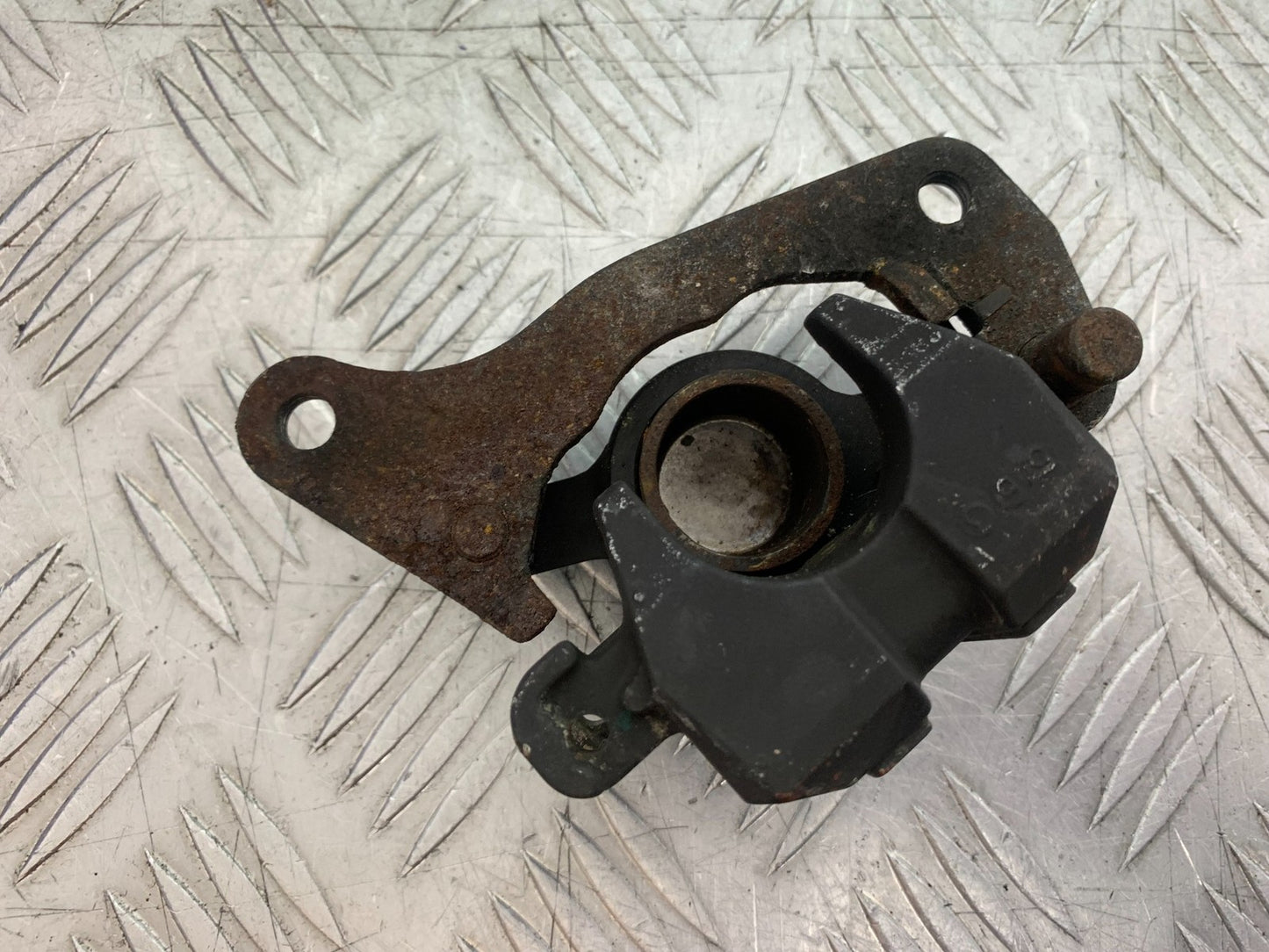 YAMAHA NMAX-125 N MAX 125 REAR BRAKE CALIPER  YEAR 2015-2020  (CMB1231)