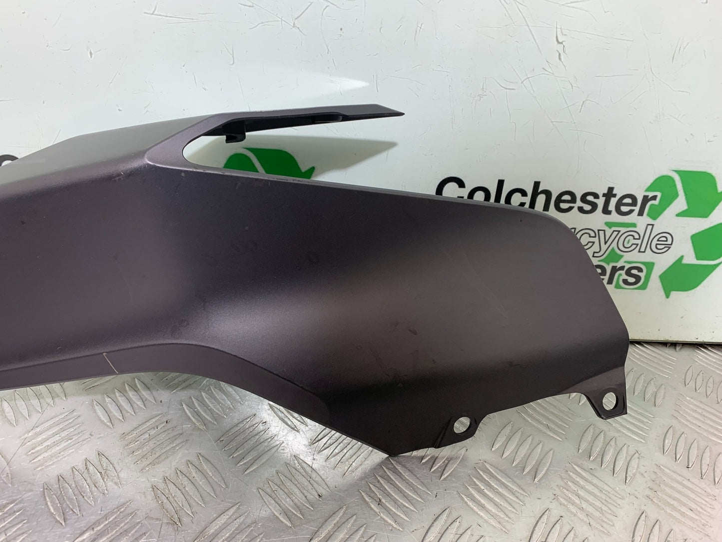 KTM DUKE 125 LEFT SIDE FAIRING PANEL    YEAR 2017-2022 (CMB1274)
